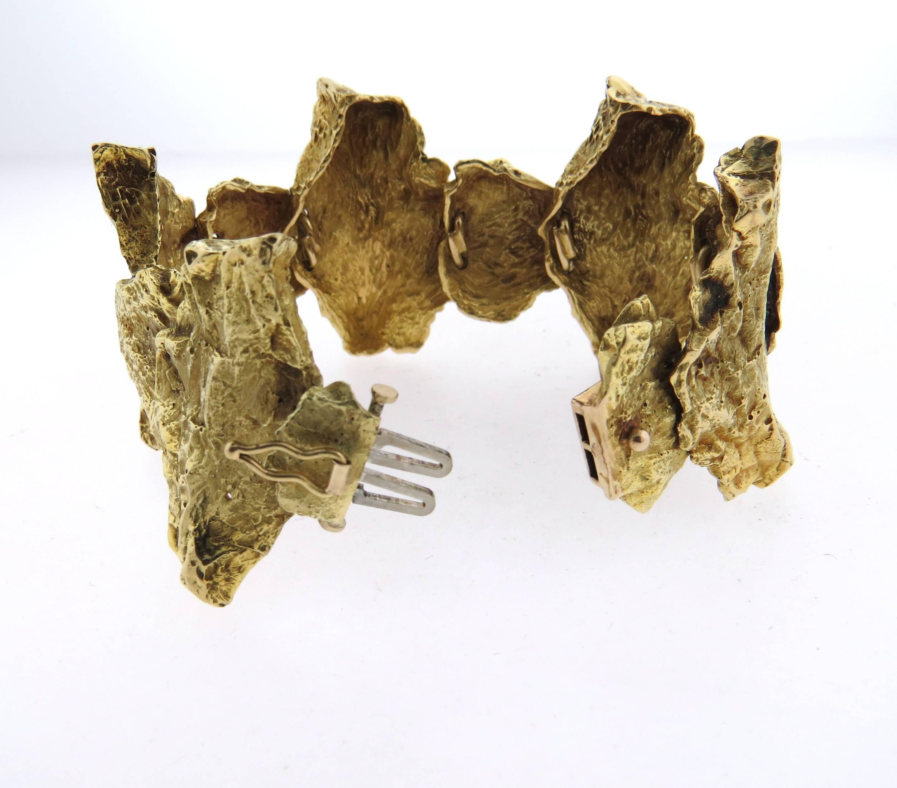 Bold and chunky 18k yellow gold free form bracelet, crafted by Karram for Organic collection. Bracelet is 7 1/4