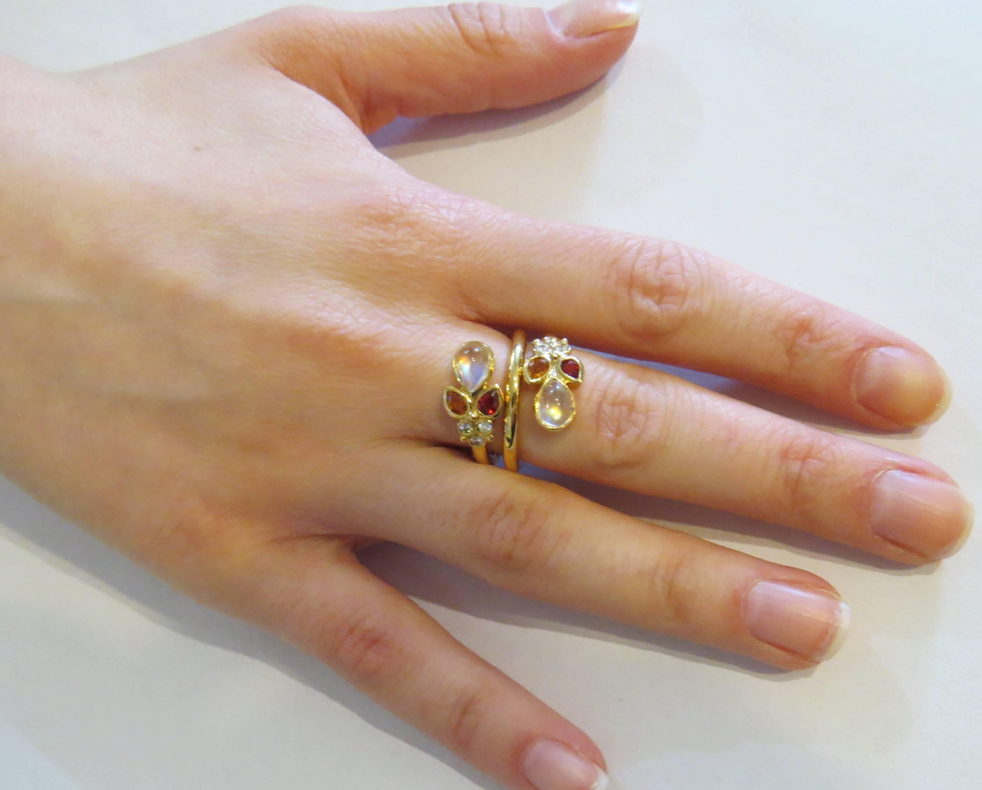 Women's Temple St. Clair Moonstone Orange Sapphire Diamond Gold Ring 