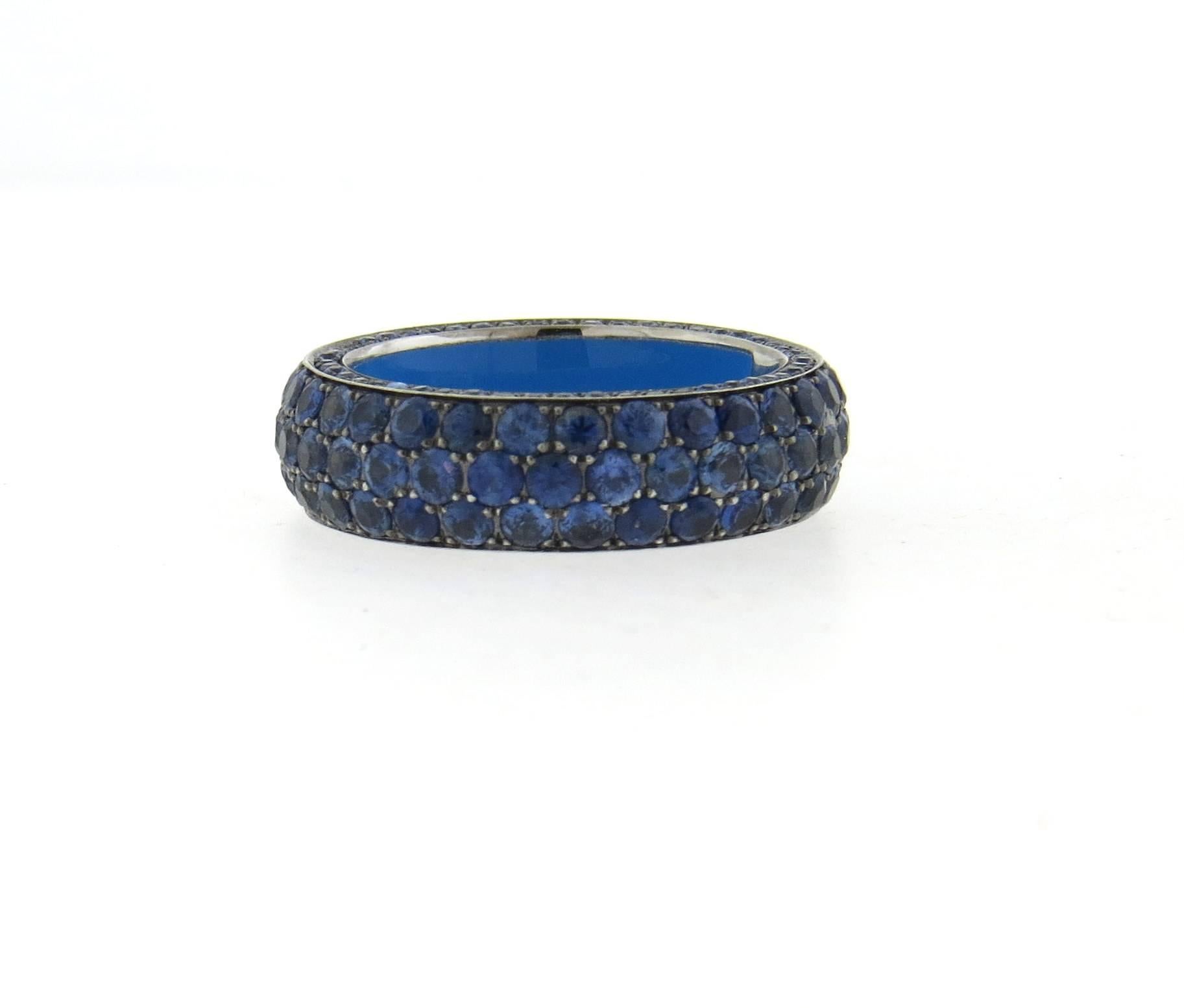 Marco Valente Blue Sapphire Gold Band Ring In Excellent Condition In Lambertville, NJ