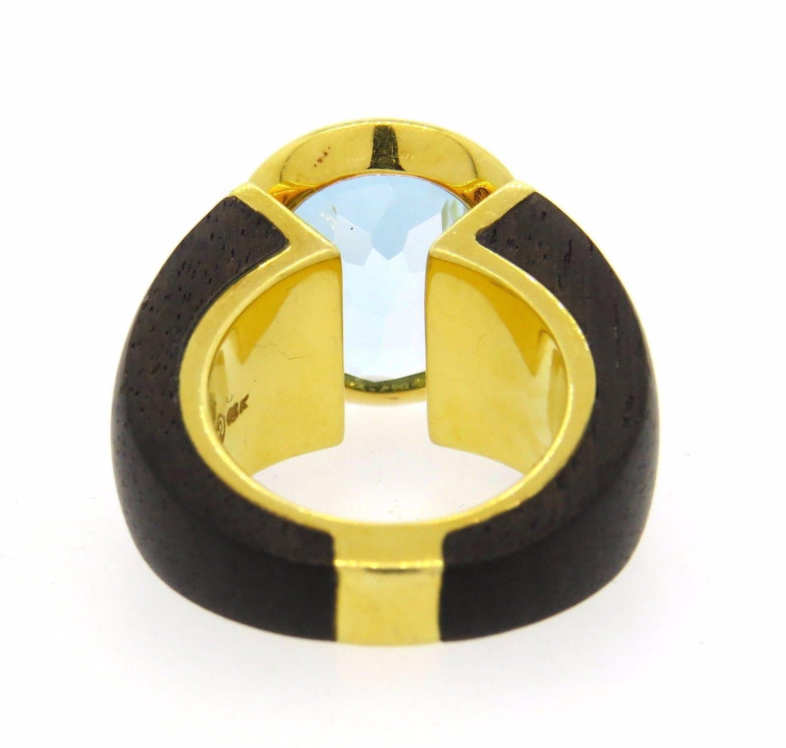 Lotus Arts de Vivre Wood Blue Topaz Gold Ring In Excellent Condition In Lambertville, NJ