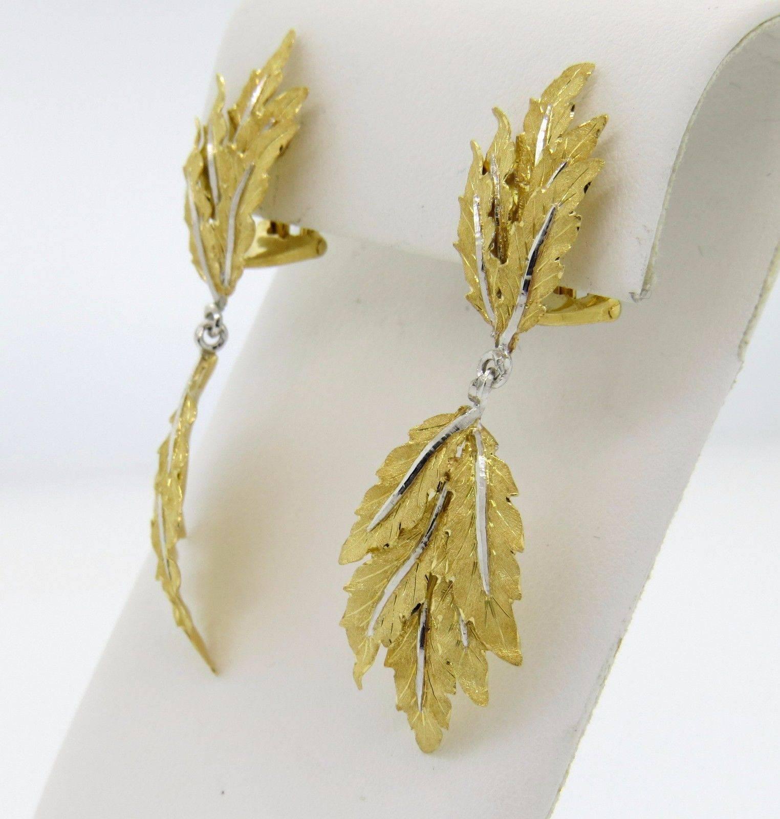 Buccellati Gold Leaf Motif Long Drop Earrings In New Condition In Lambertville, NJ
