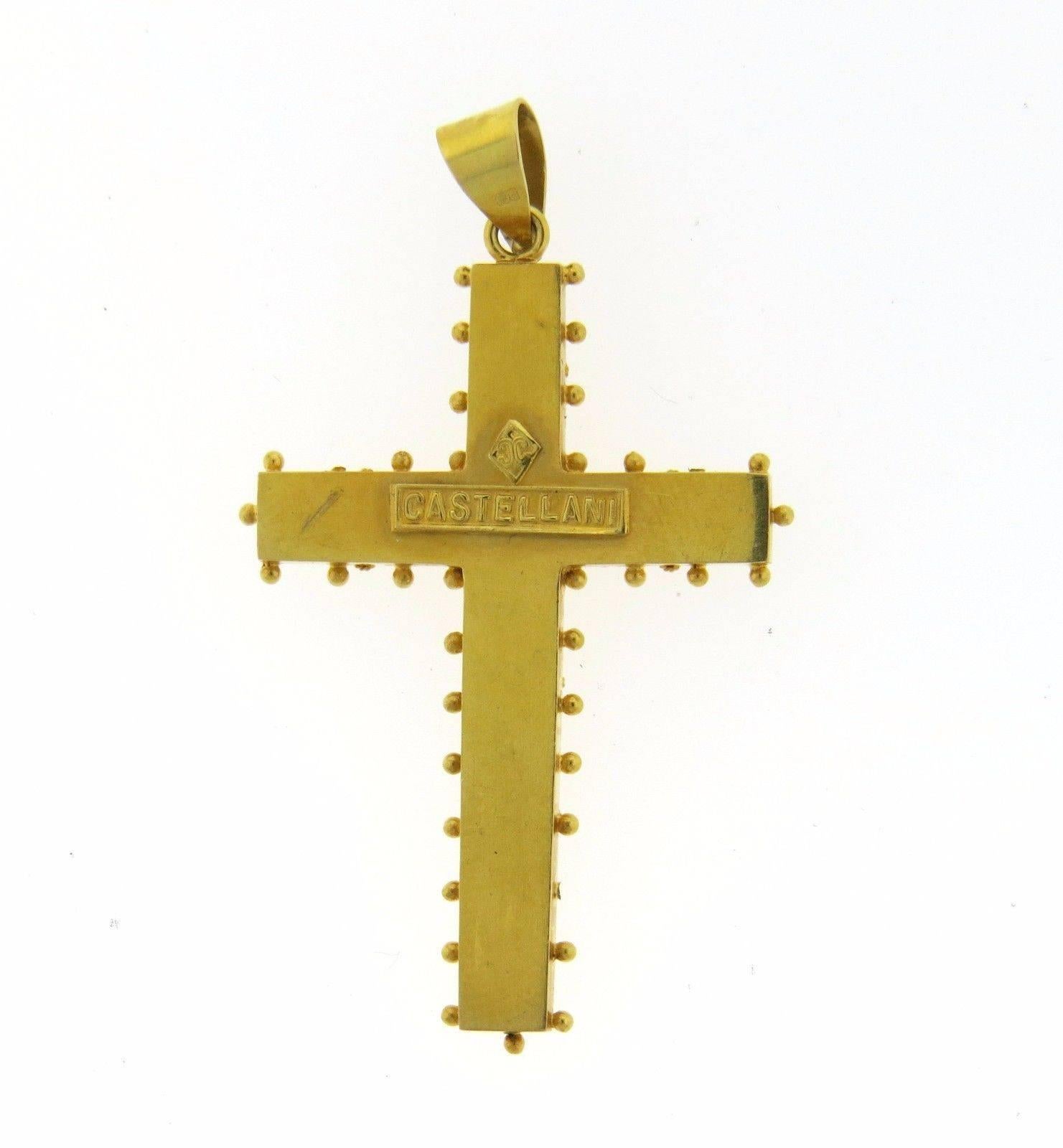  Diamond Gold Cross Pendant In Excellent Condition For Sale In Lambertville, NJ