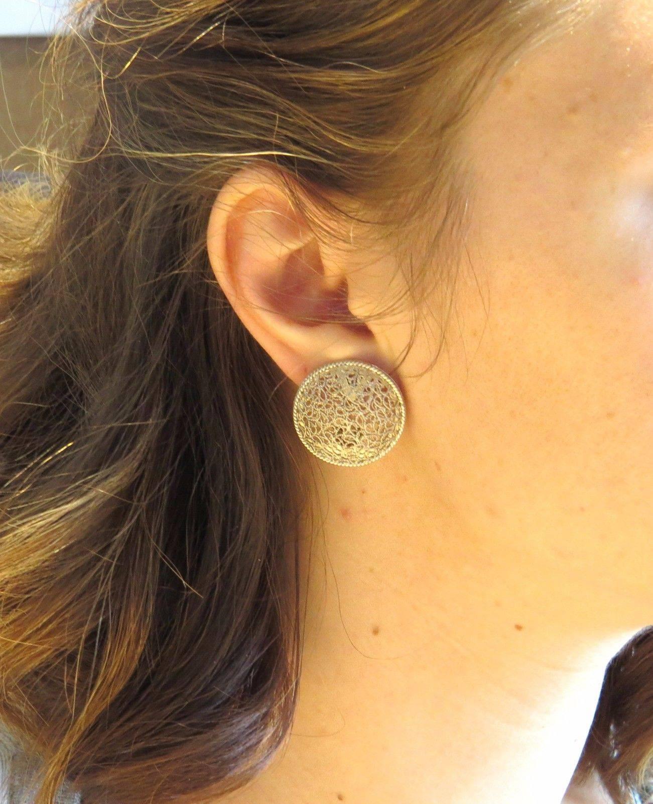 Buccellati Filidoro Silver Openwork Circle Earrings In Excellent Condition In Lambertville, NJ