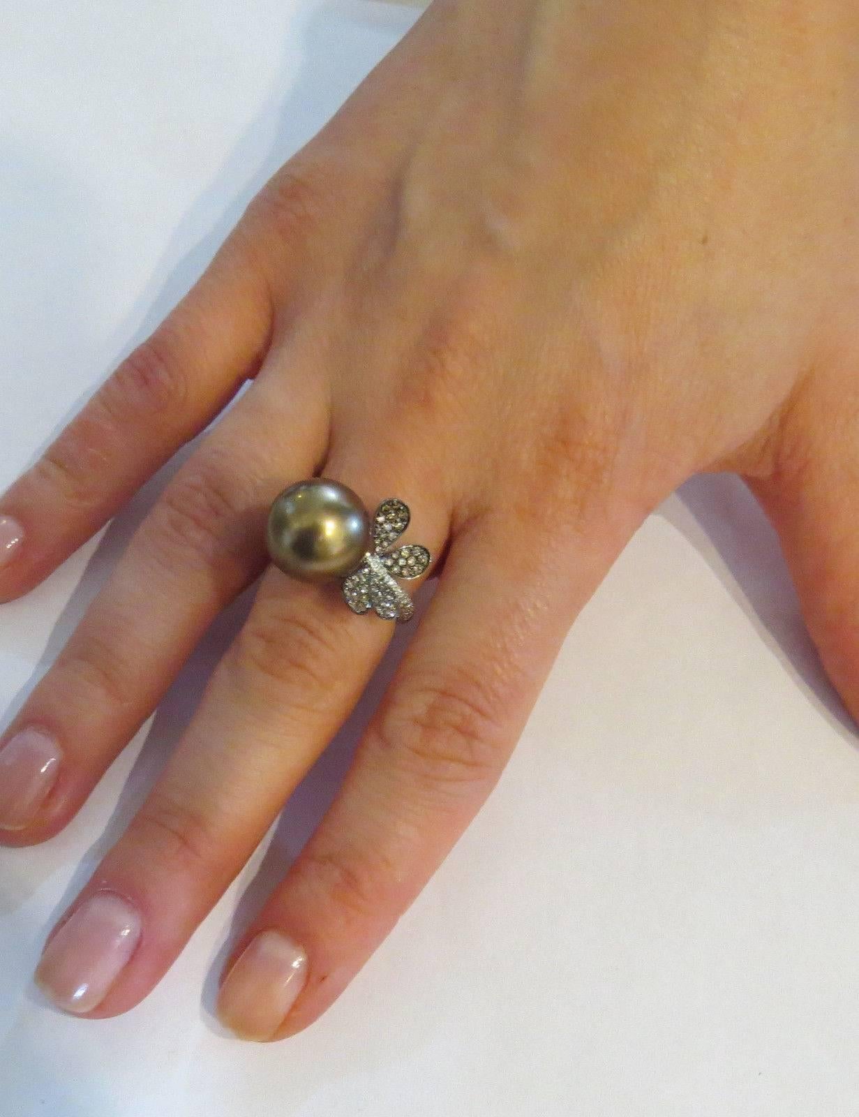 Women's Chantecler South Sea Pearl Diamond Gold Butterfly Ring