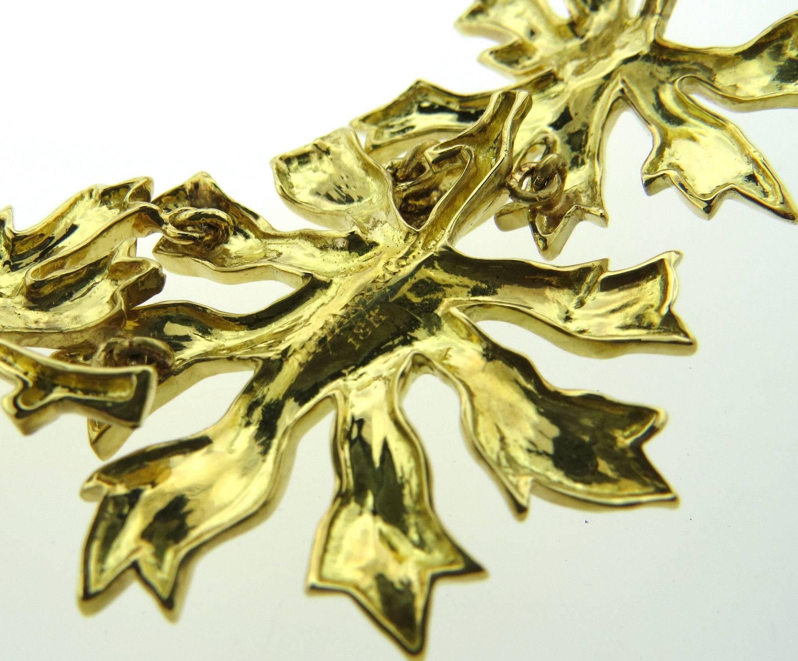 1990s Tiffany & Co. Impressive Gold Platinum Leaf Motif Necklace In Excellent Condition In Lambertville, NJ