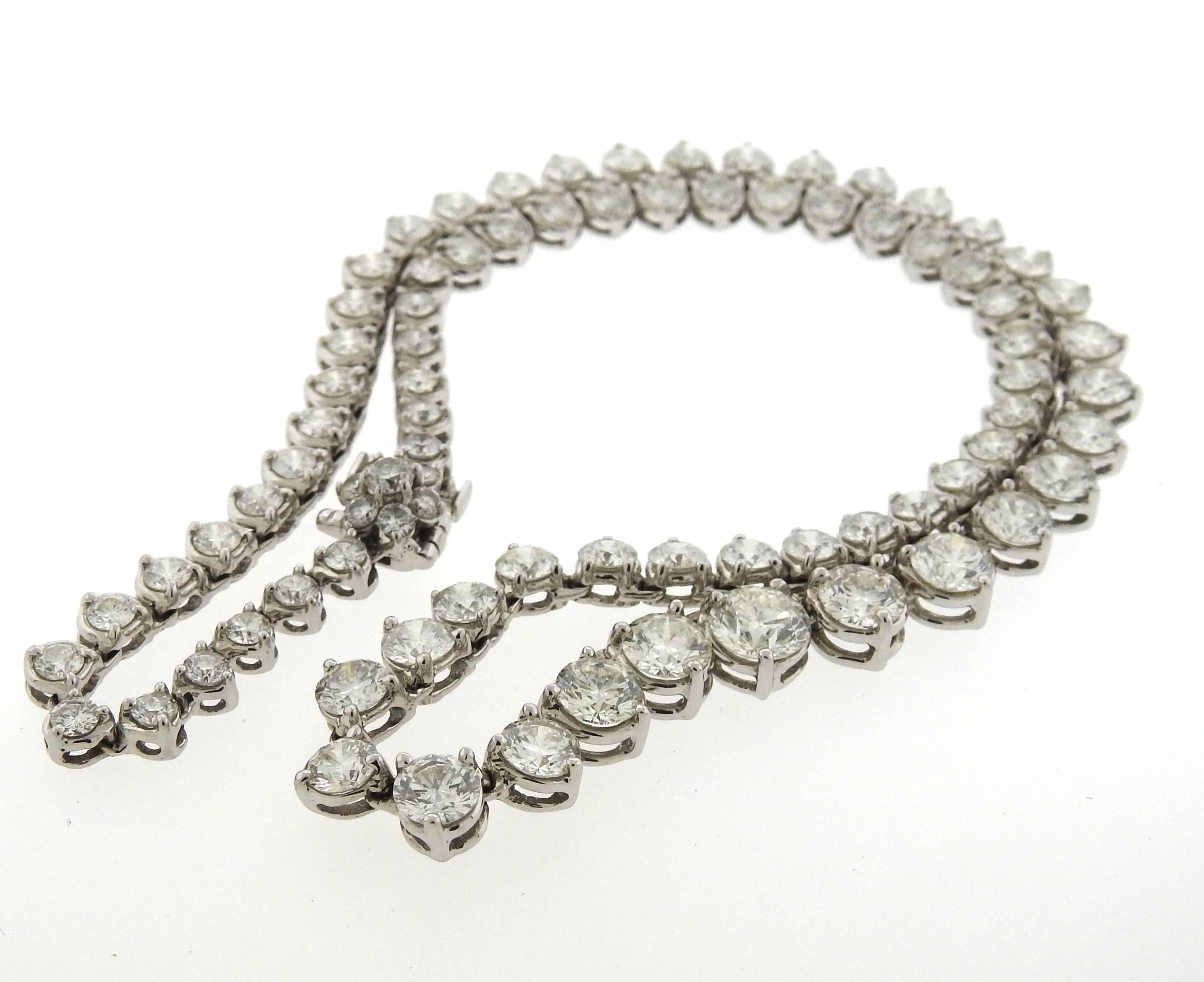 Women's Exquisite 20.21 Carats Diamonds Gold Riviere Necklace 