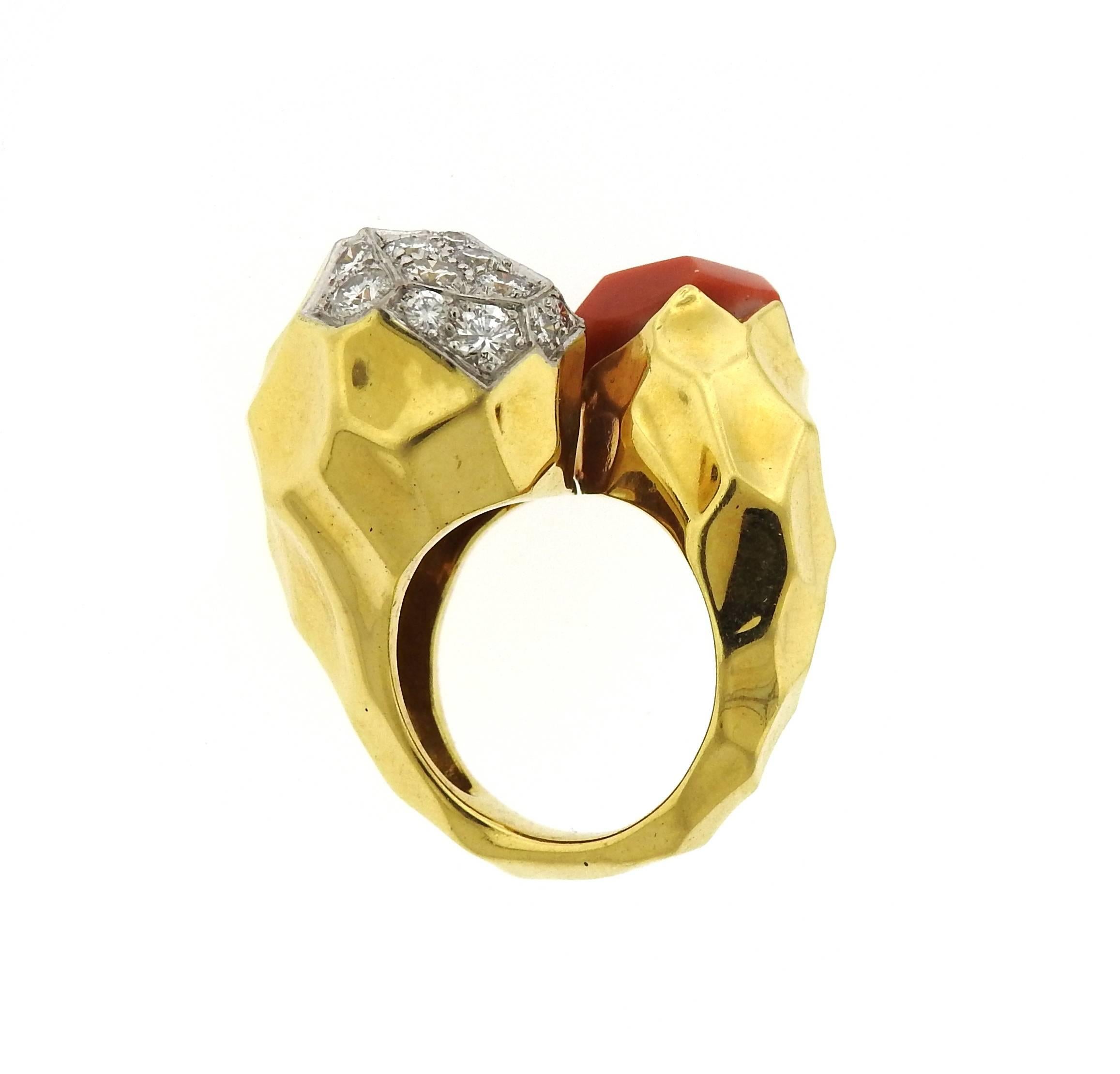Kutchinsky Coral Diamond Gold Bypass Ring In Excellent Condition For Sale In Lambertville, NJ