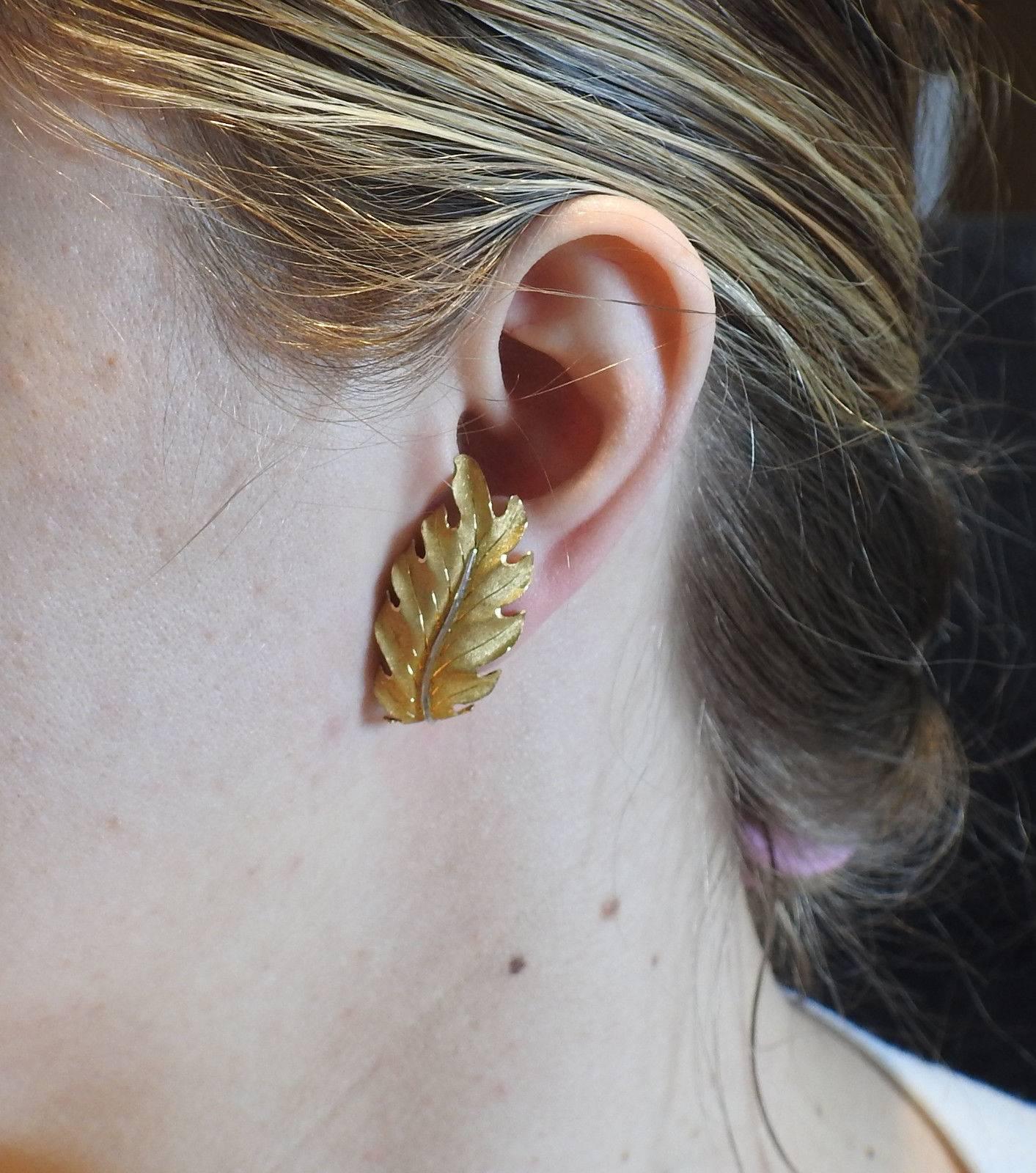 Women's Buccellati Gold Large Leaf Earrings