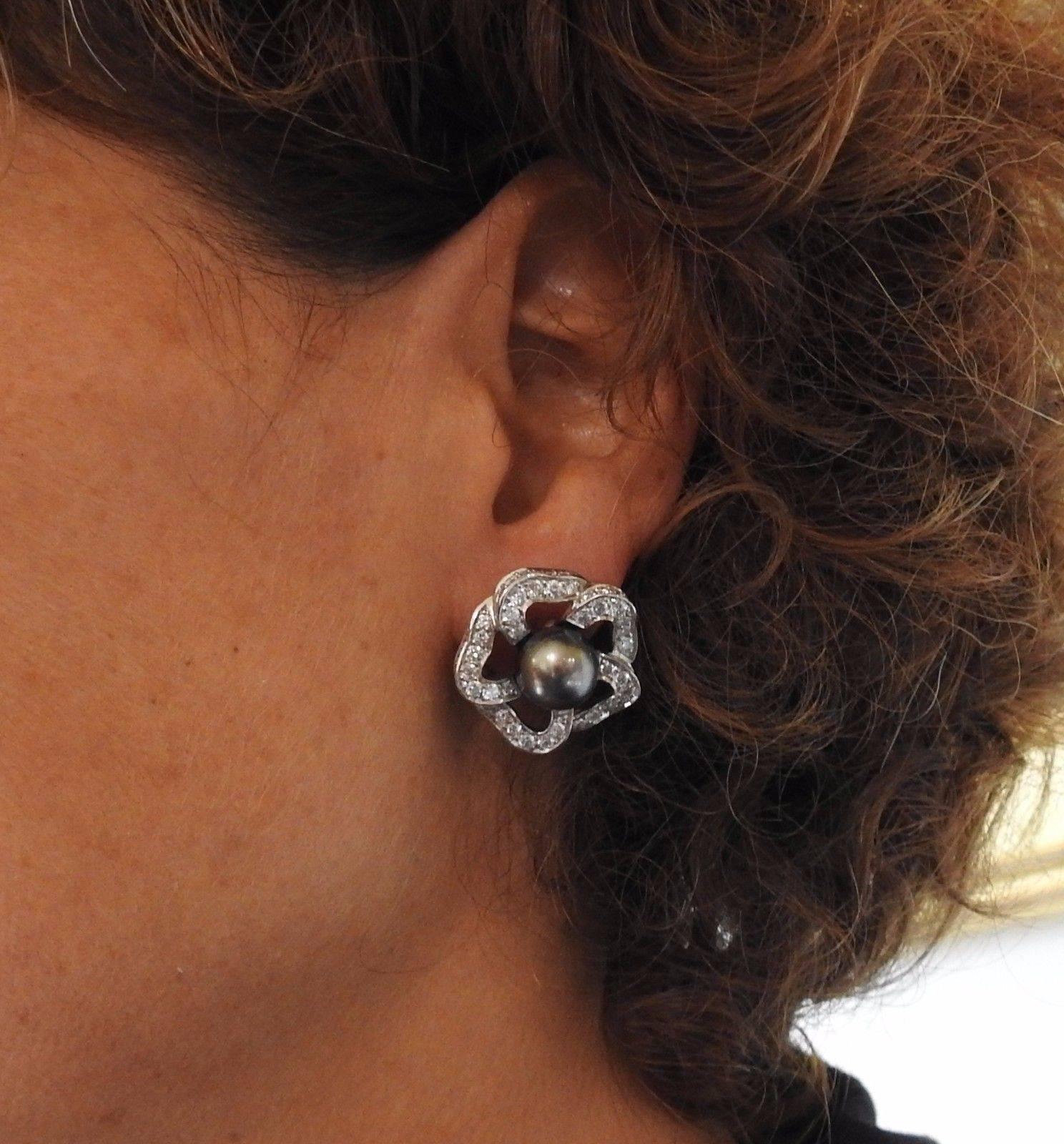 Mikimoto Tahitian Pearl Diamond Platinum Flower Earrings 1