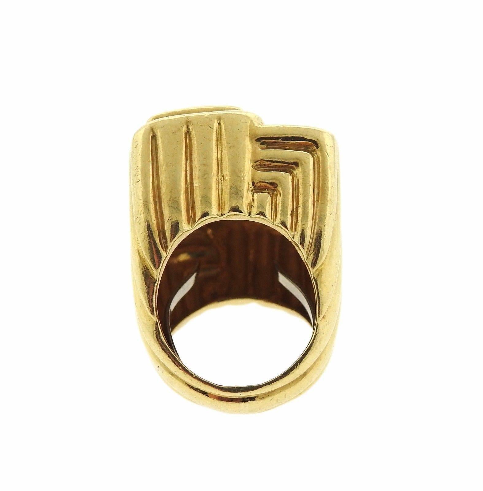 Large David Webb Gold Ring In Excellent Condition In Lambertville, NJ