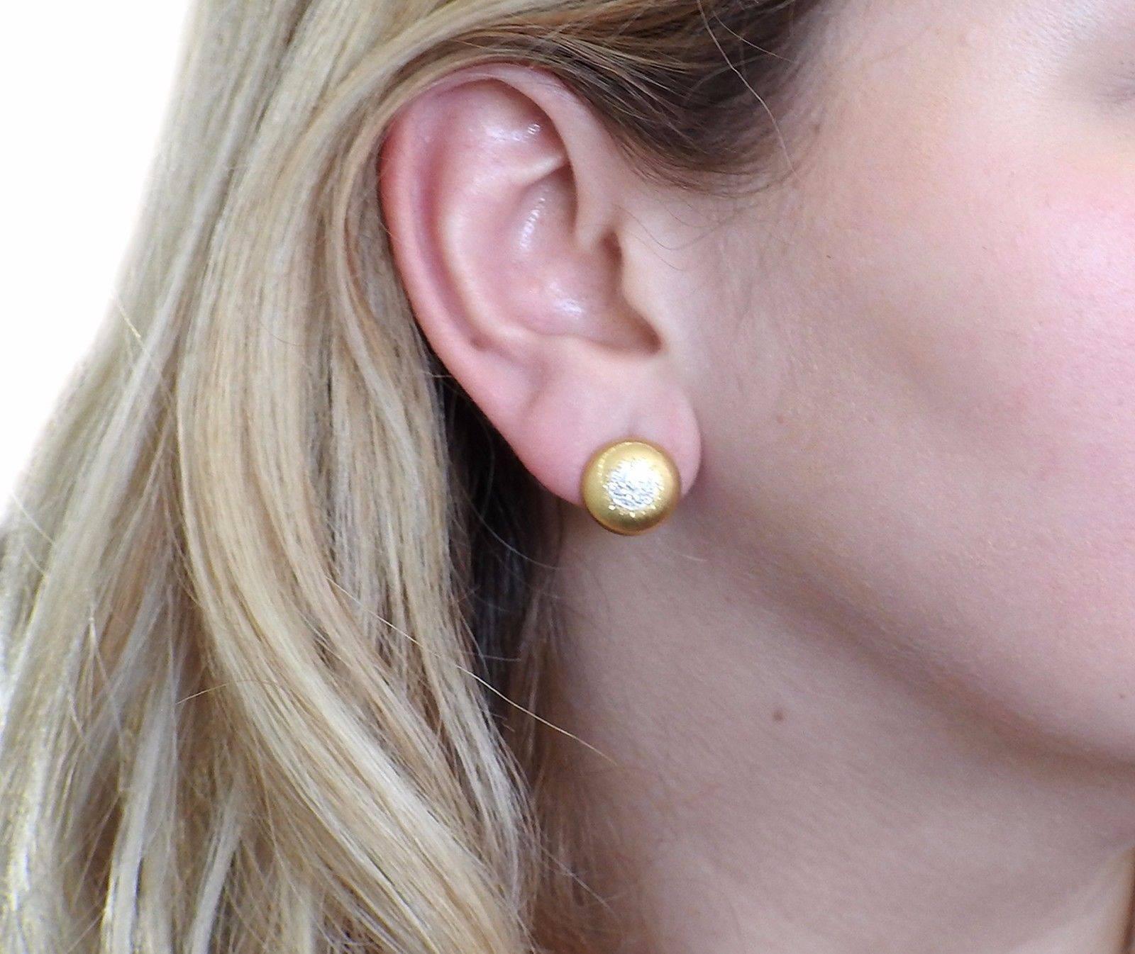 Women's Buccellati Macri Gold Button Earrings