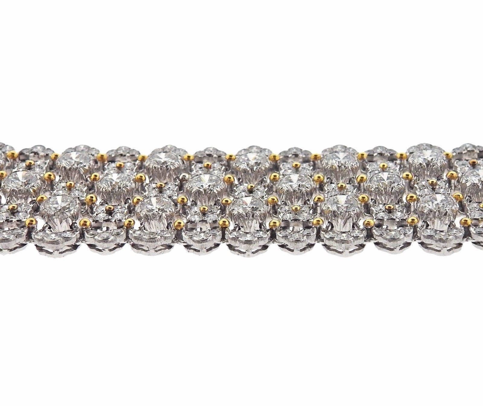 Round Cut Buccellati Important 19 Carat Diamonds Gold Bracelet For Sale