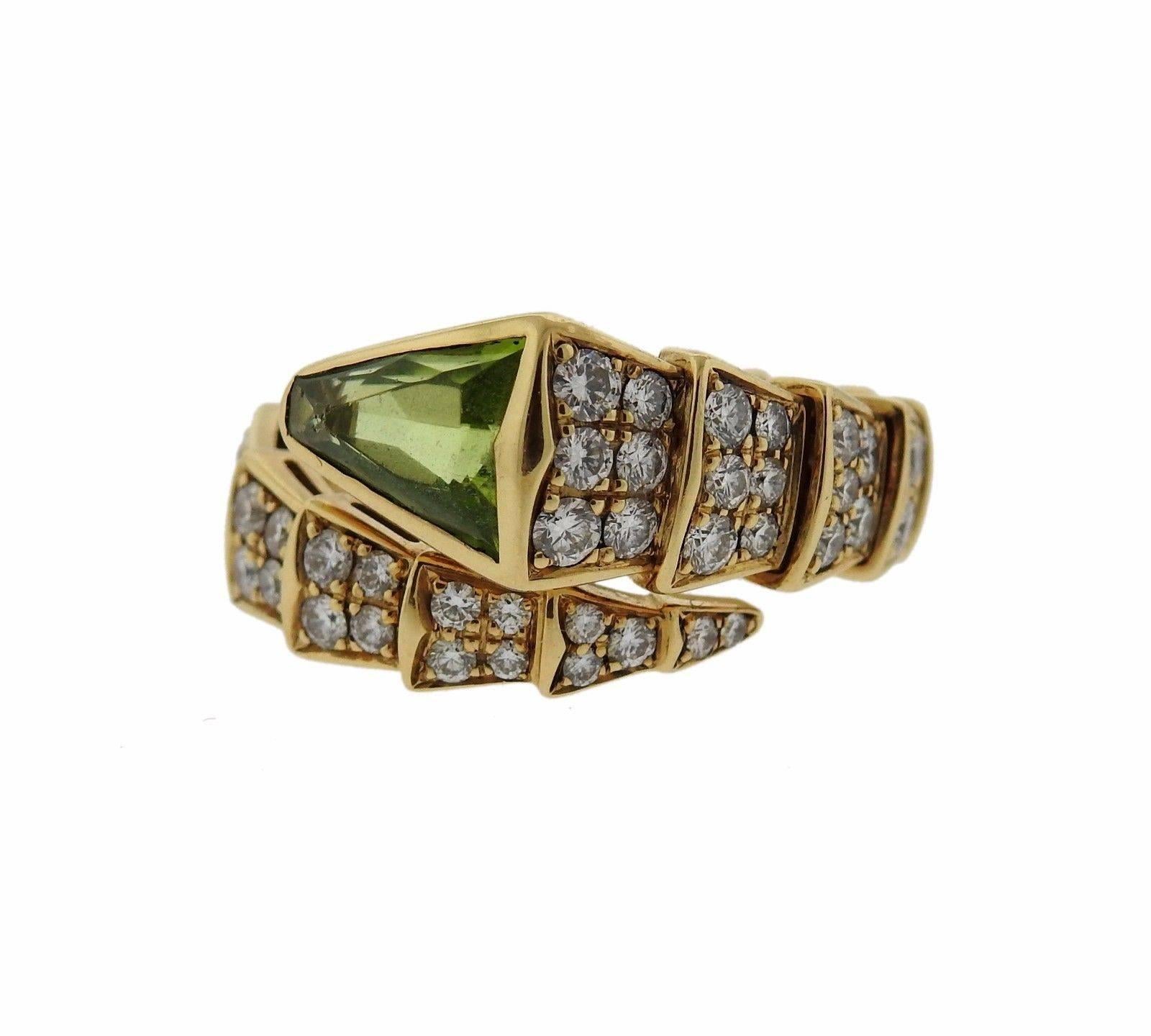 Bulgari Serpenti Peridot Diamond Gold Coil Ring In Excellent Condition In Lambertville, NJ