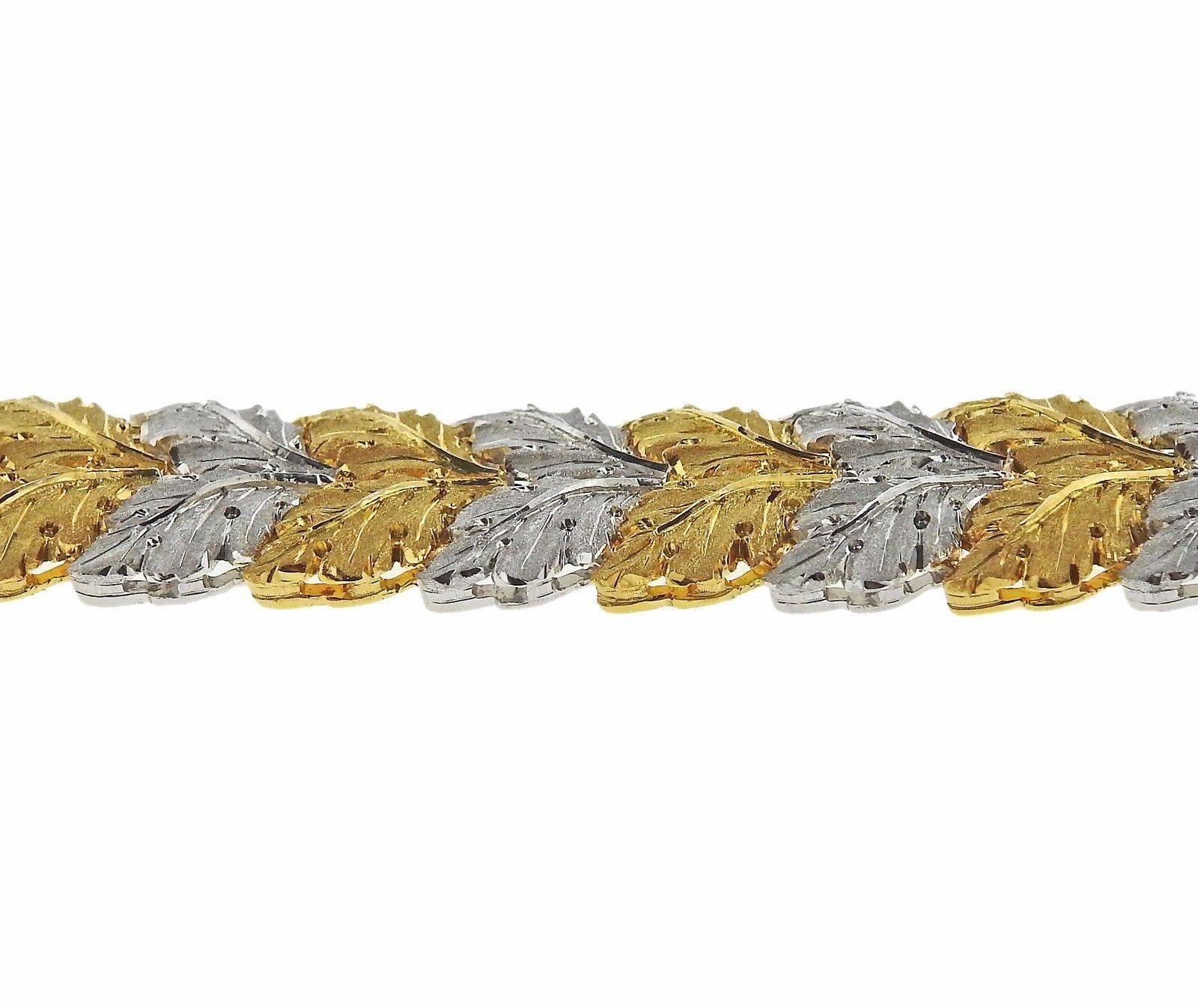 Buccellati Two Color Gold Leaves Bracelet In Excellent Condition For Sale In Lambertville, NJ