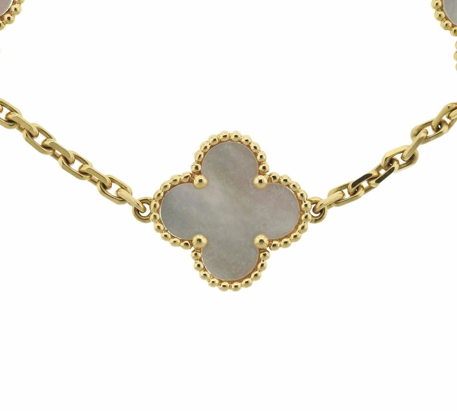 van cleef bracelet weight