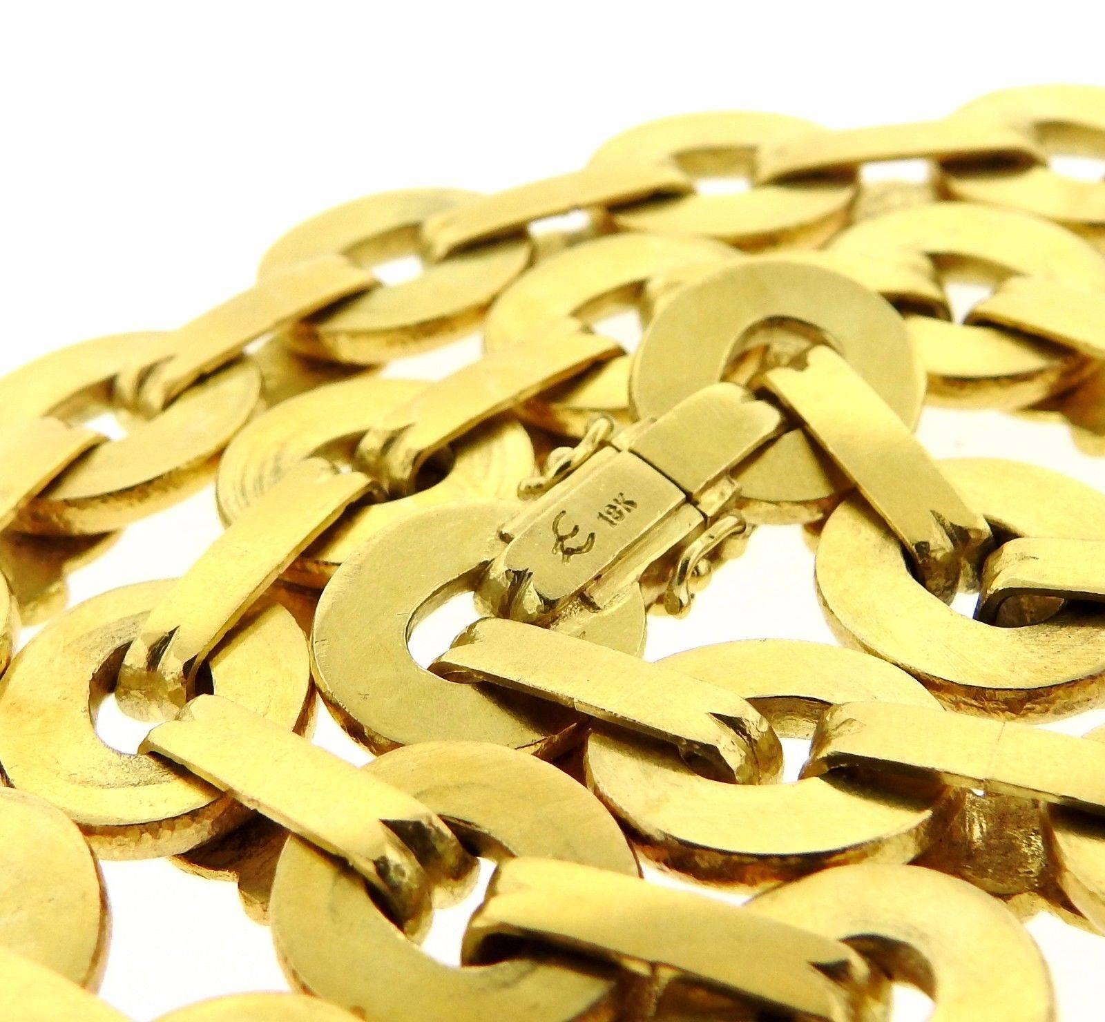 Women's Massive Elizabeth Locke Gold Link Necklace