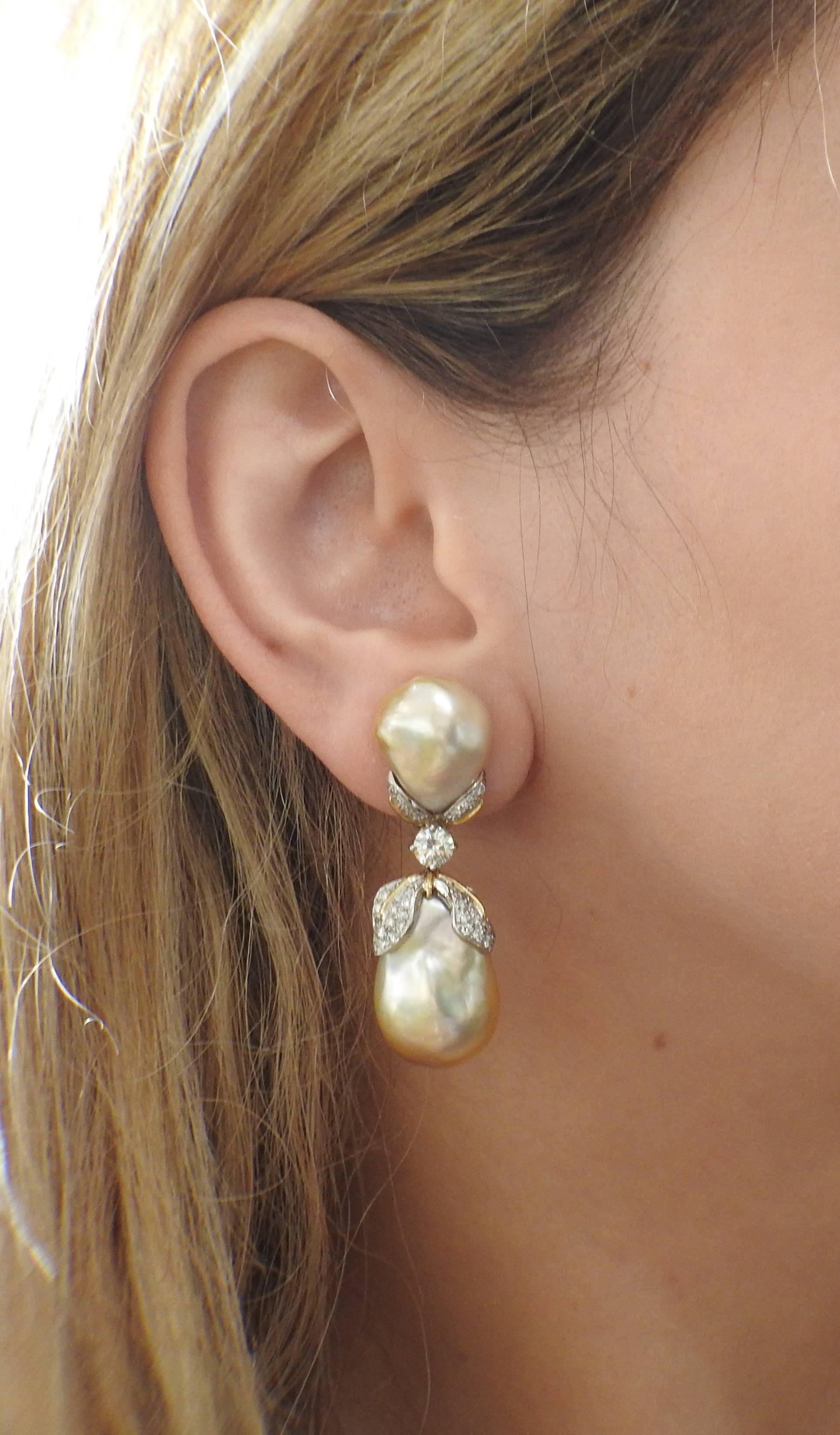 Women's Donna Vock Golden White Baroque Pearl Diamond Gold Platinum Earrings