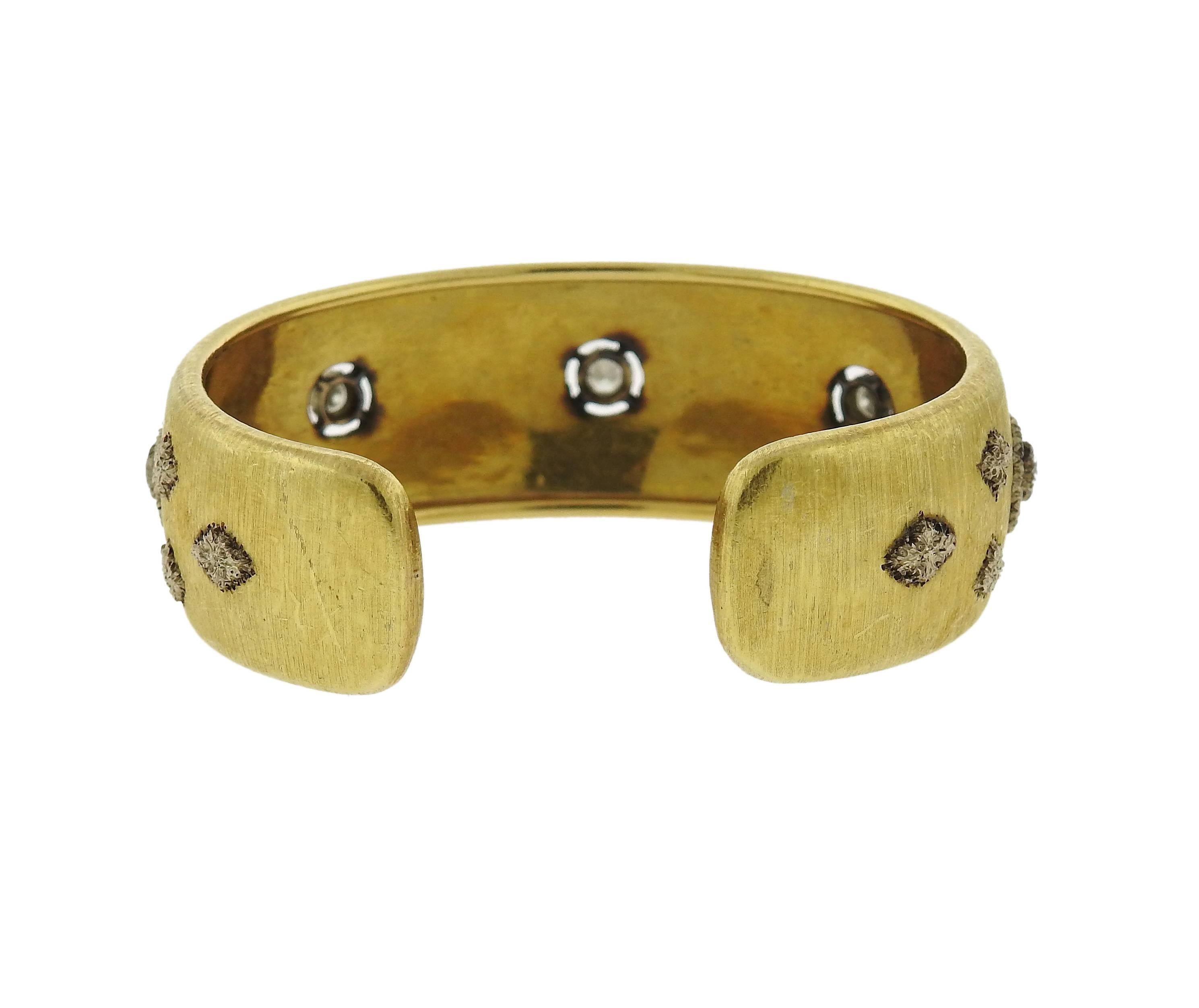 Mario Buccellati Gold Diamond Classic Cuff Bracelet In Excellent Condition For Sale In Lambertville, NJ