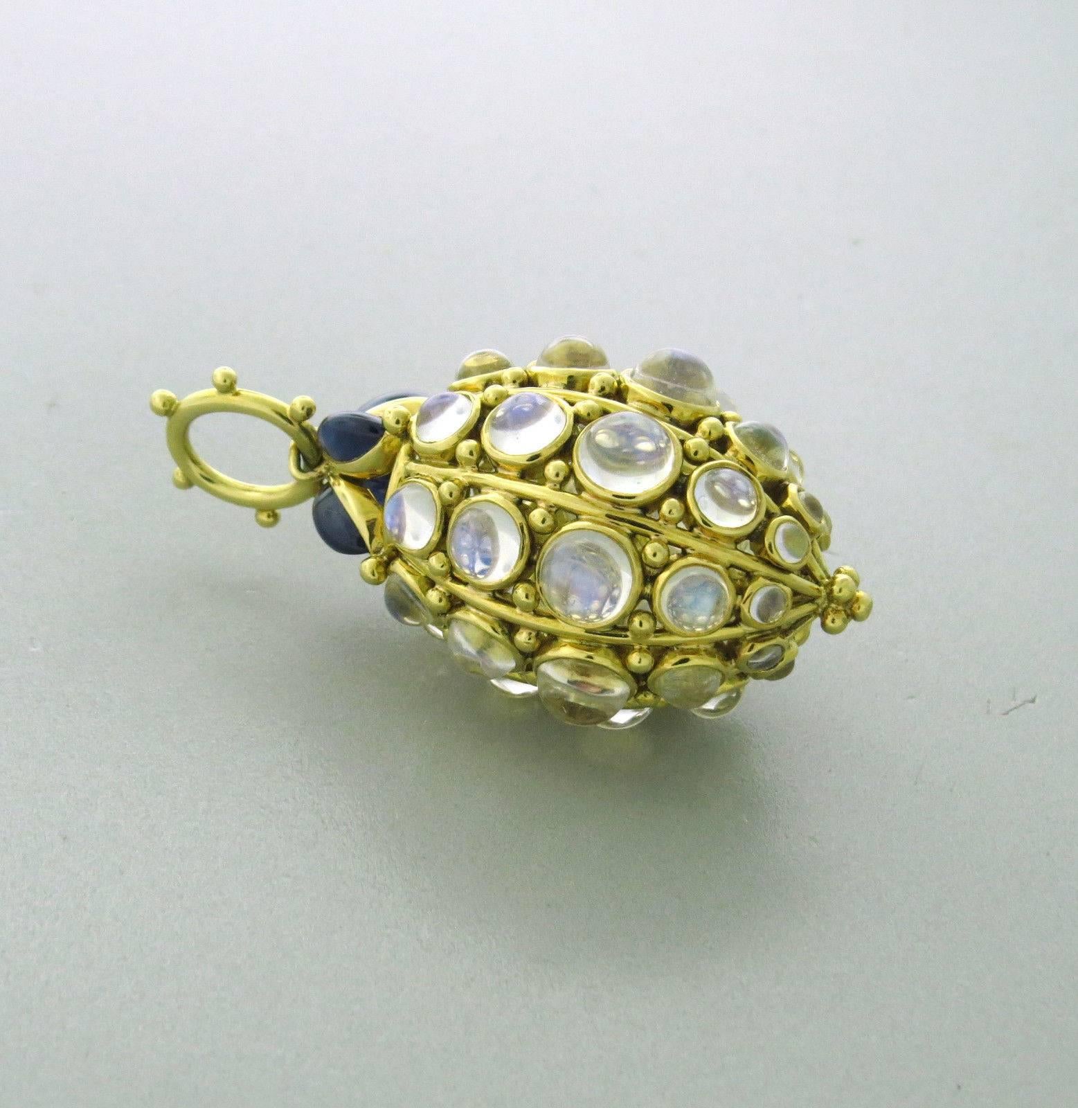 Temple St. Clair Gold Sapphire Blue Moonstone Bee Hive Pendant  In Excellent Condition In Lambertville, NJ