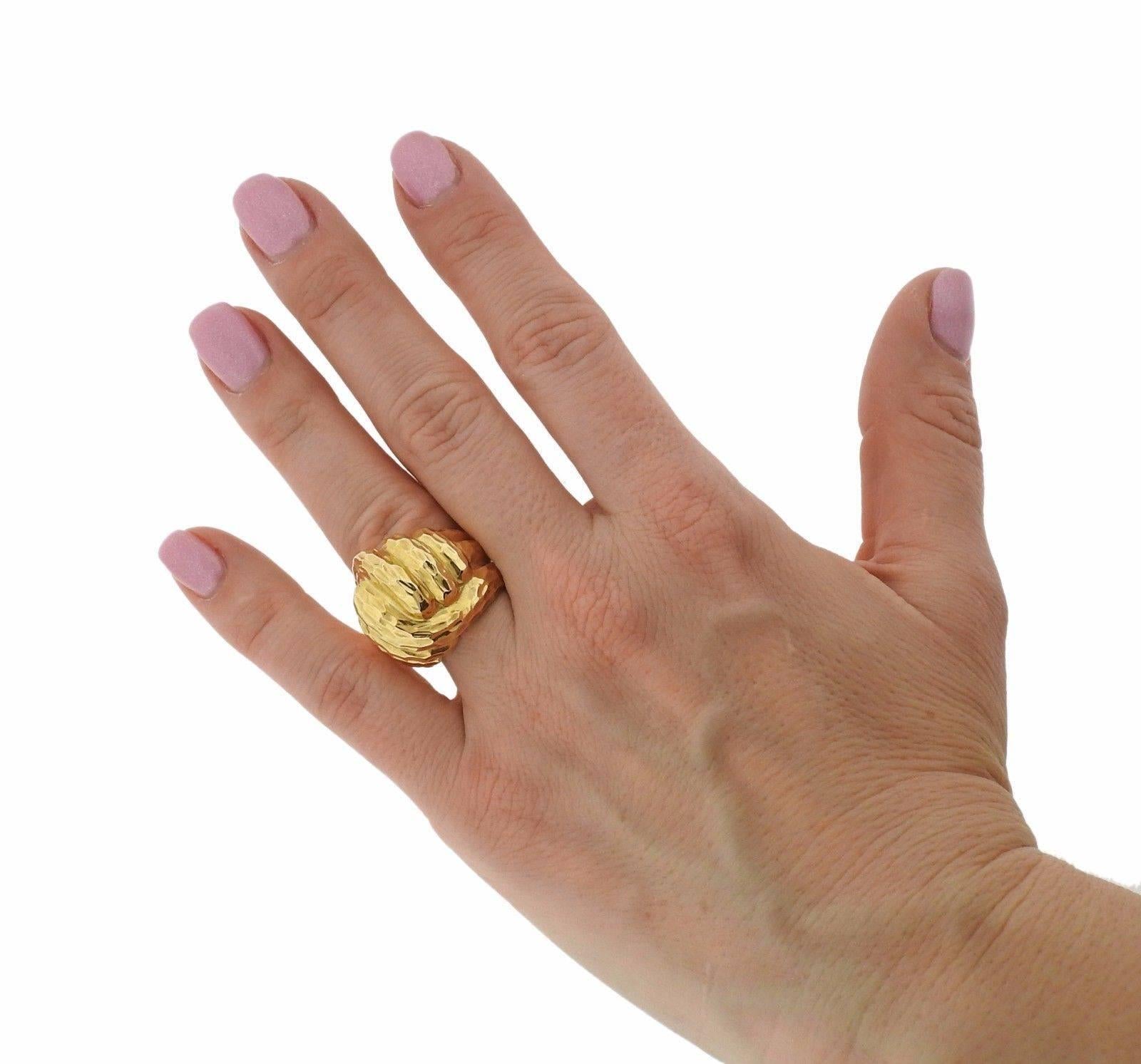 1980s Hammered Gold Dome Ring 1