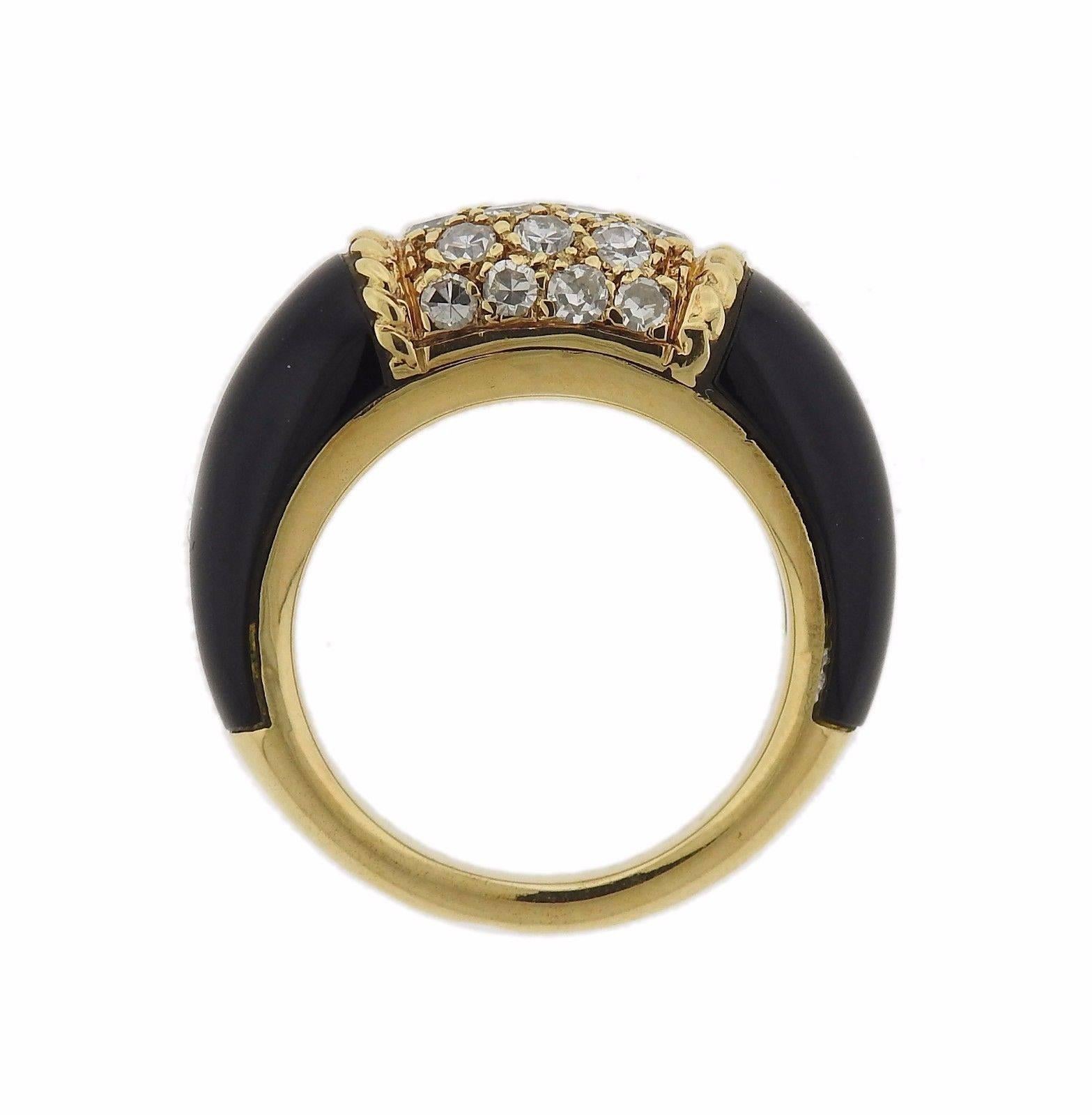 1960s Van Cleef & Arpels Onyx Diamond Gold Ring In Excellent Condition In Lambertville, NJ