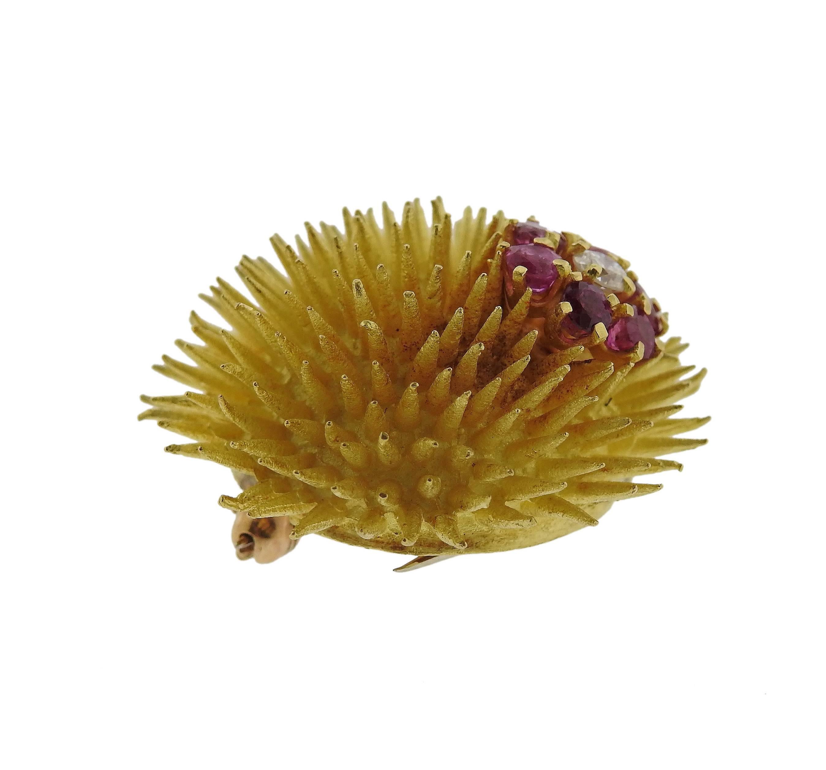 Tiffany & Co. Ruby Diamond Gold Sea Urchin Brooch Pin In Excellent Condition In Lambertville, NJ