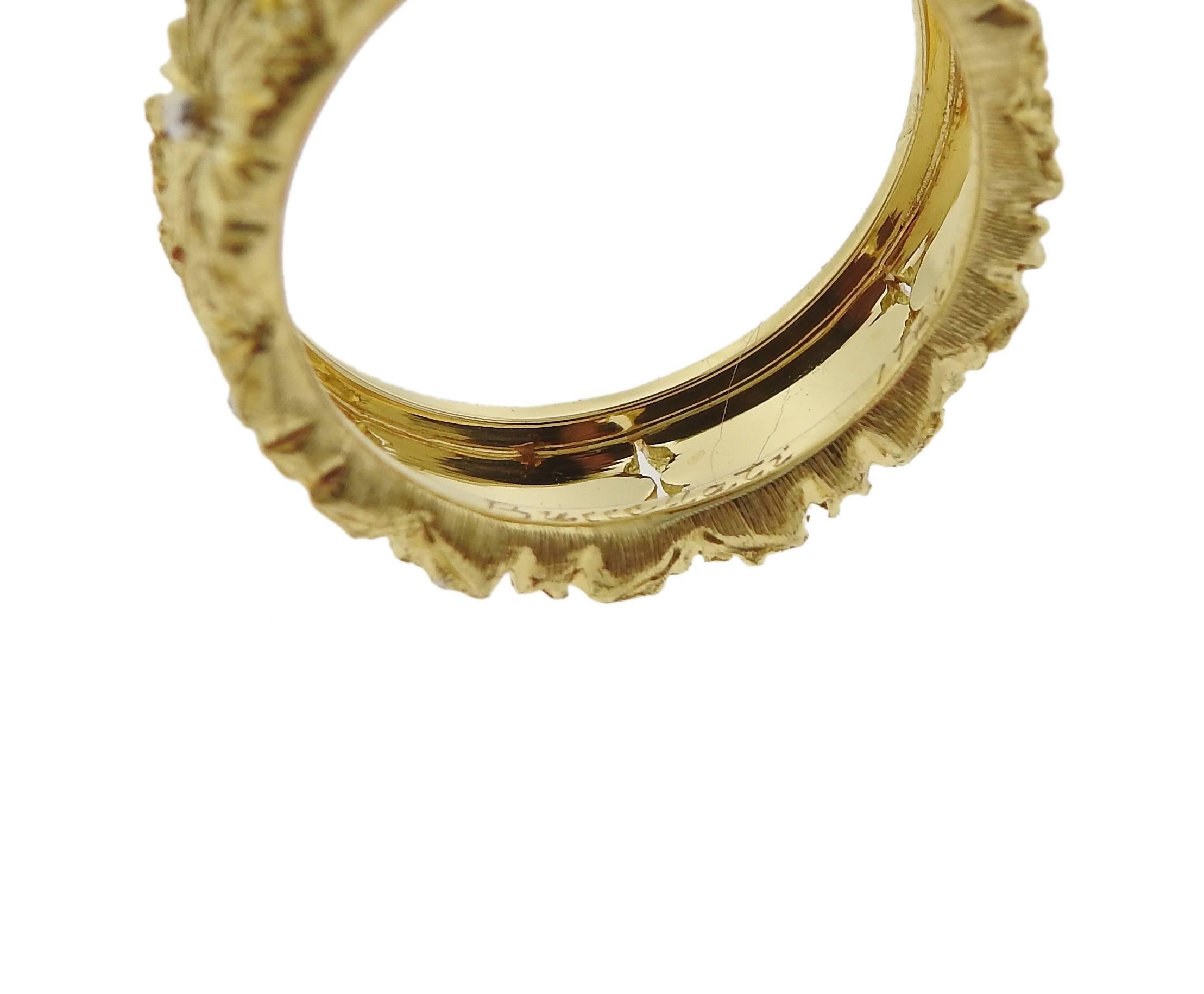 18k yellow gold Cassettoni flower band ring, crafted by Buccellati. Ring size - 6, ring is 7mm wide, weighs 6.8 grams. Marked: Buccellati, Italy, 18k 
Retail $5610