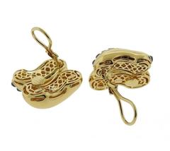 Seaman Schepps Boucles d'oreilles en or, saphir et forme de pain de sucre