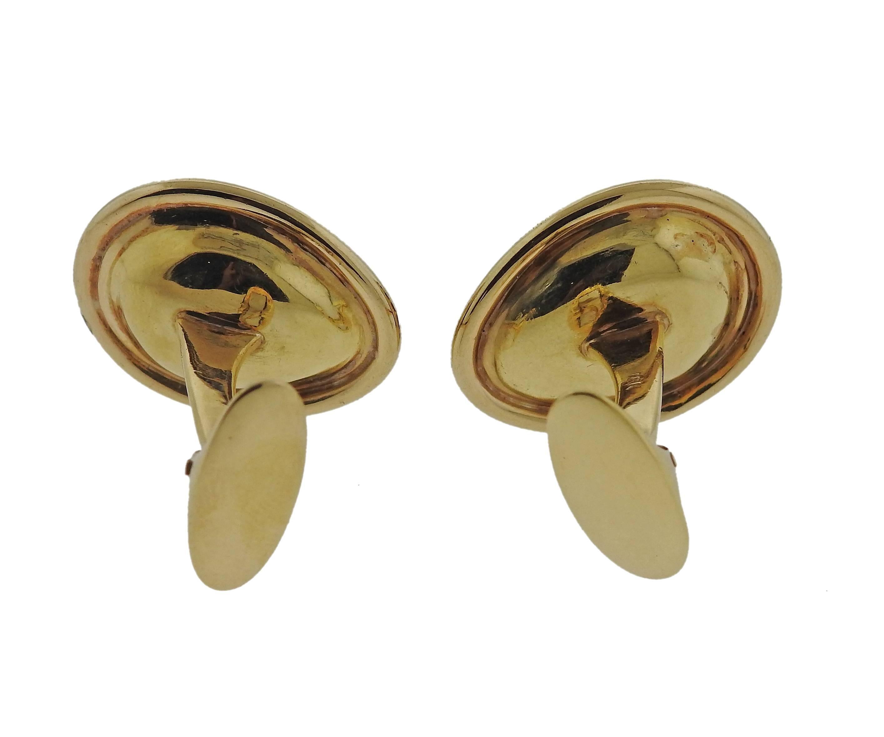 One of a Kind Carved Ruby Gold Faces Cufflinks In Excellent Condition For Sale In Lambertville, NJ