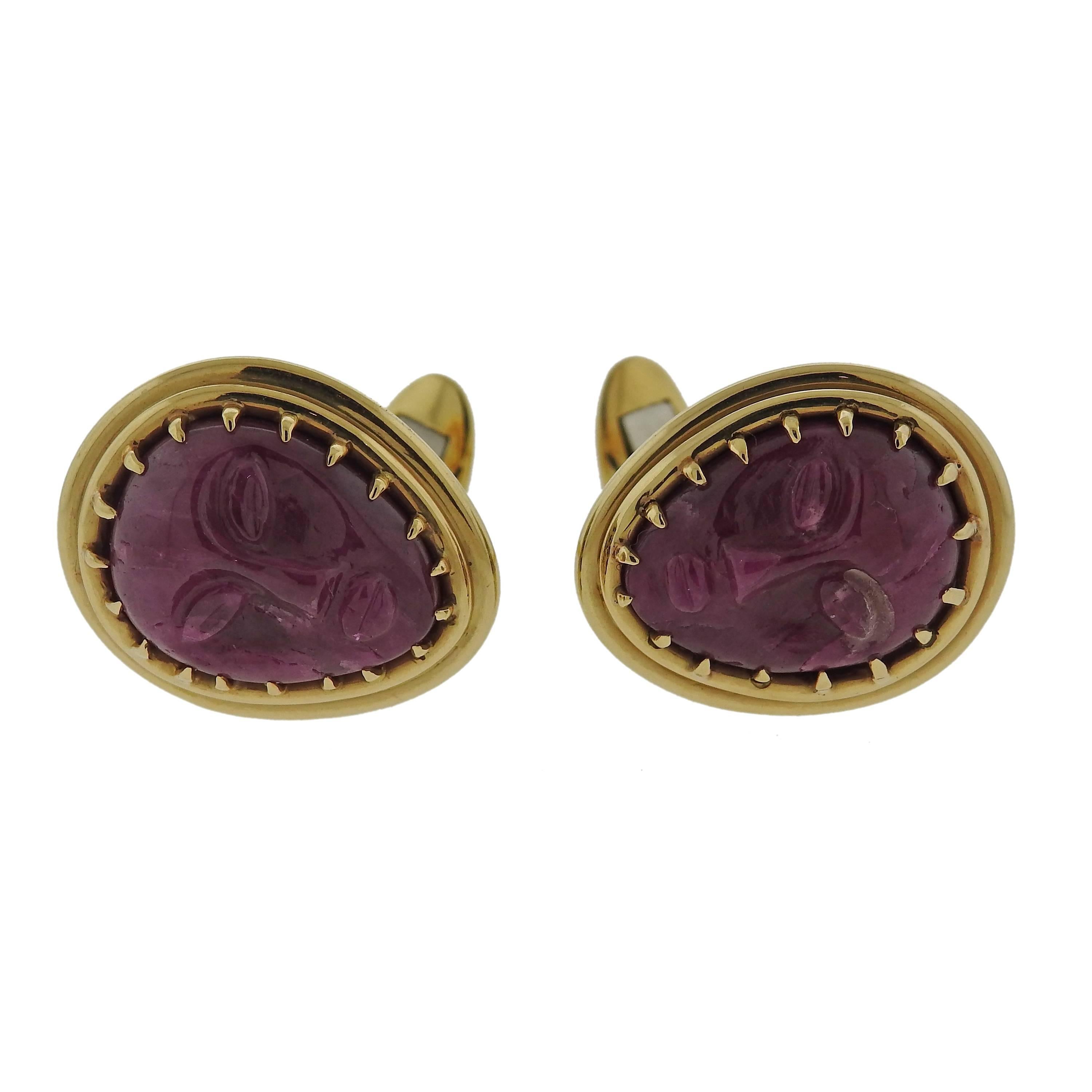 Men's One of a Kind Carved Ruby Gold Faces Cufflinks For Sale