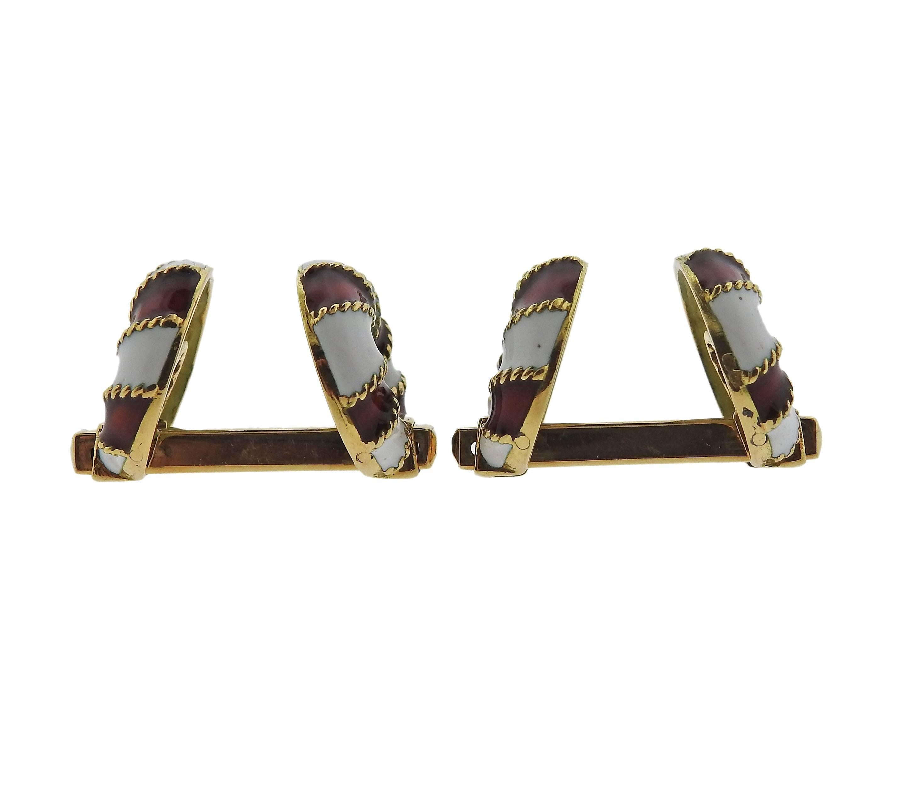 Pair of vintage 18k yellow gold cufflinks, decorated with red and white enamel. Cufflink top is 15mm x 15.5mm , weight - 15.6 grams 