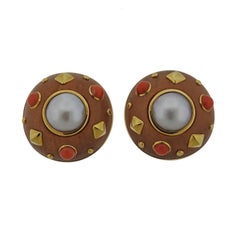 Trianon Wood Coral Pearl Gold Earrings