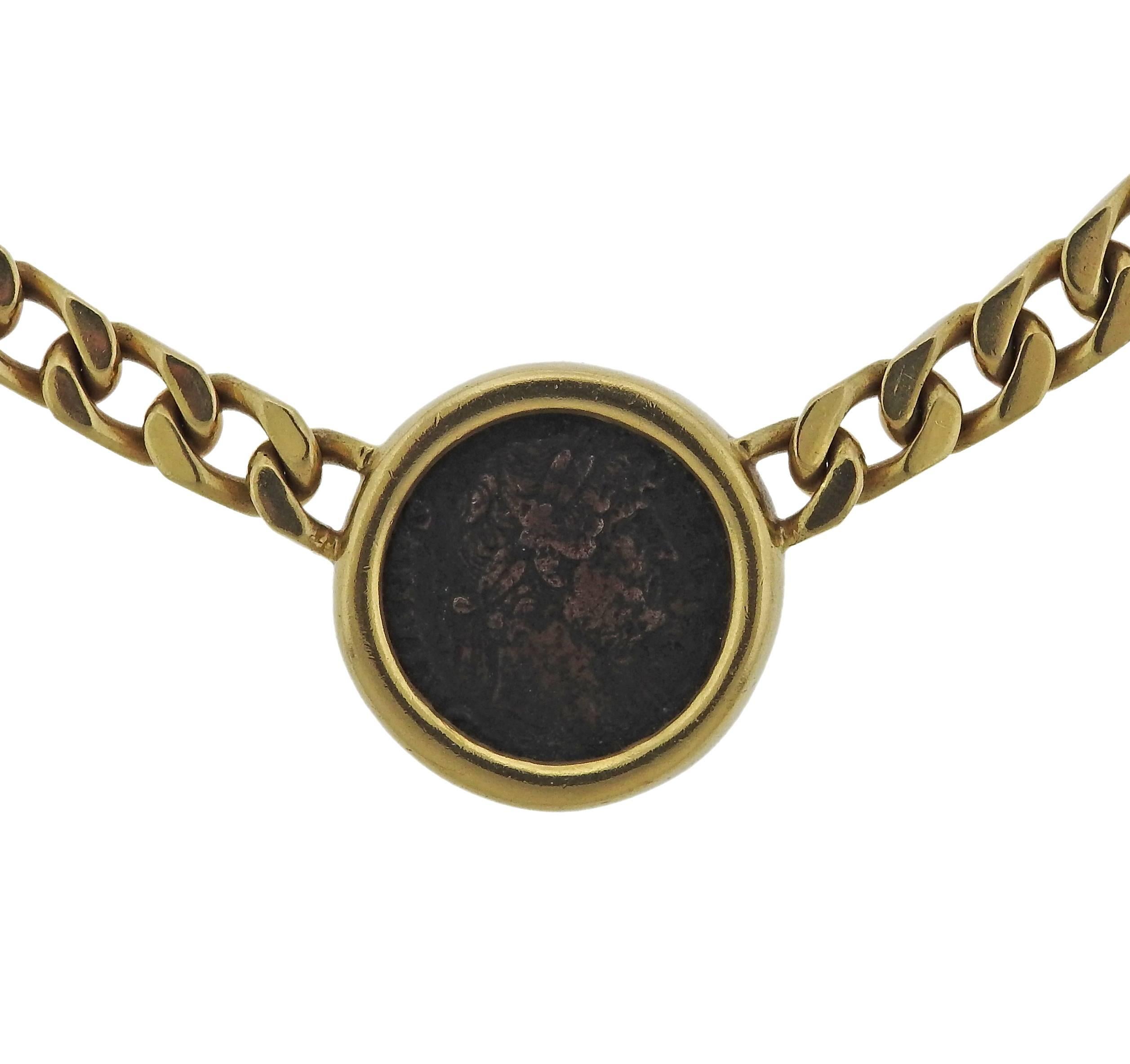 18k gold necklace, crafted by Bulgari for Monete collection. Necklace is 15 3/8