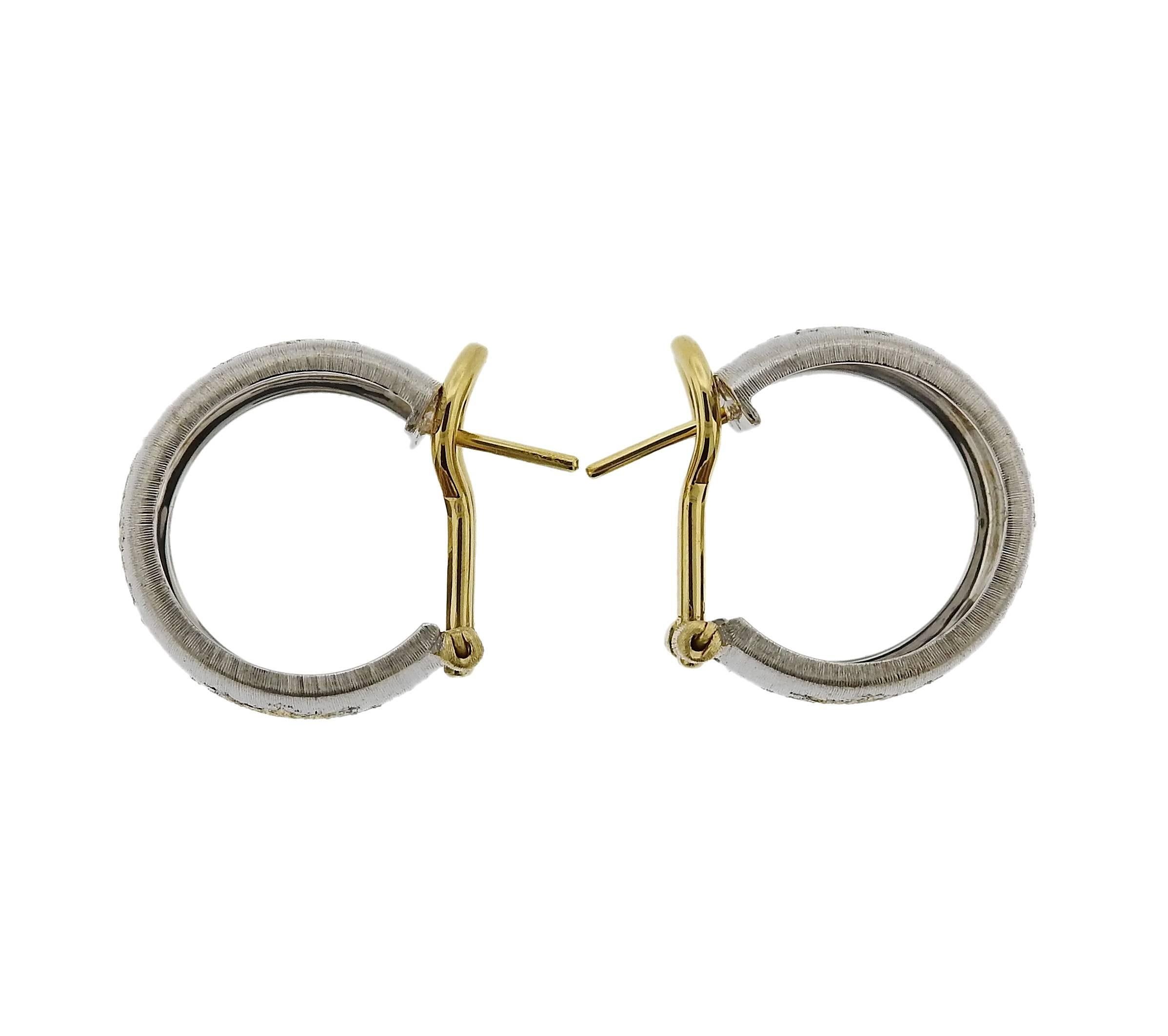 Buccellati Geminato Gold Silver Wide Hoop Earrings In New Condition For Sale In Lambertville, NJ