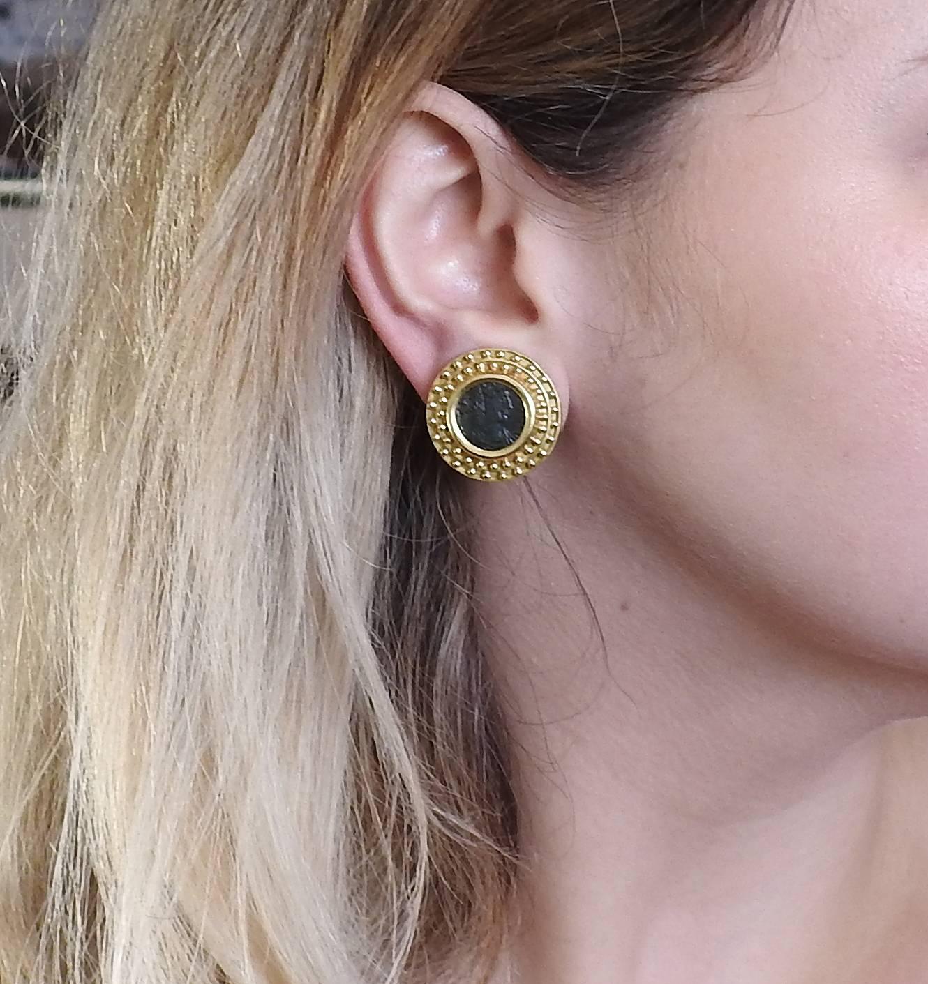 Elizabeth Locke Ancient Coin Gold Earrings In Excellent Condition For Sale In Lambertville, NJ