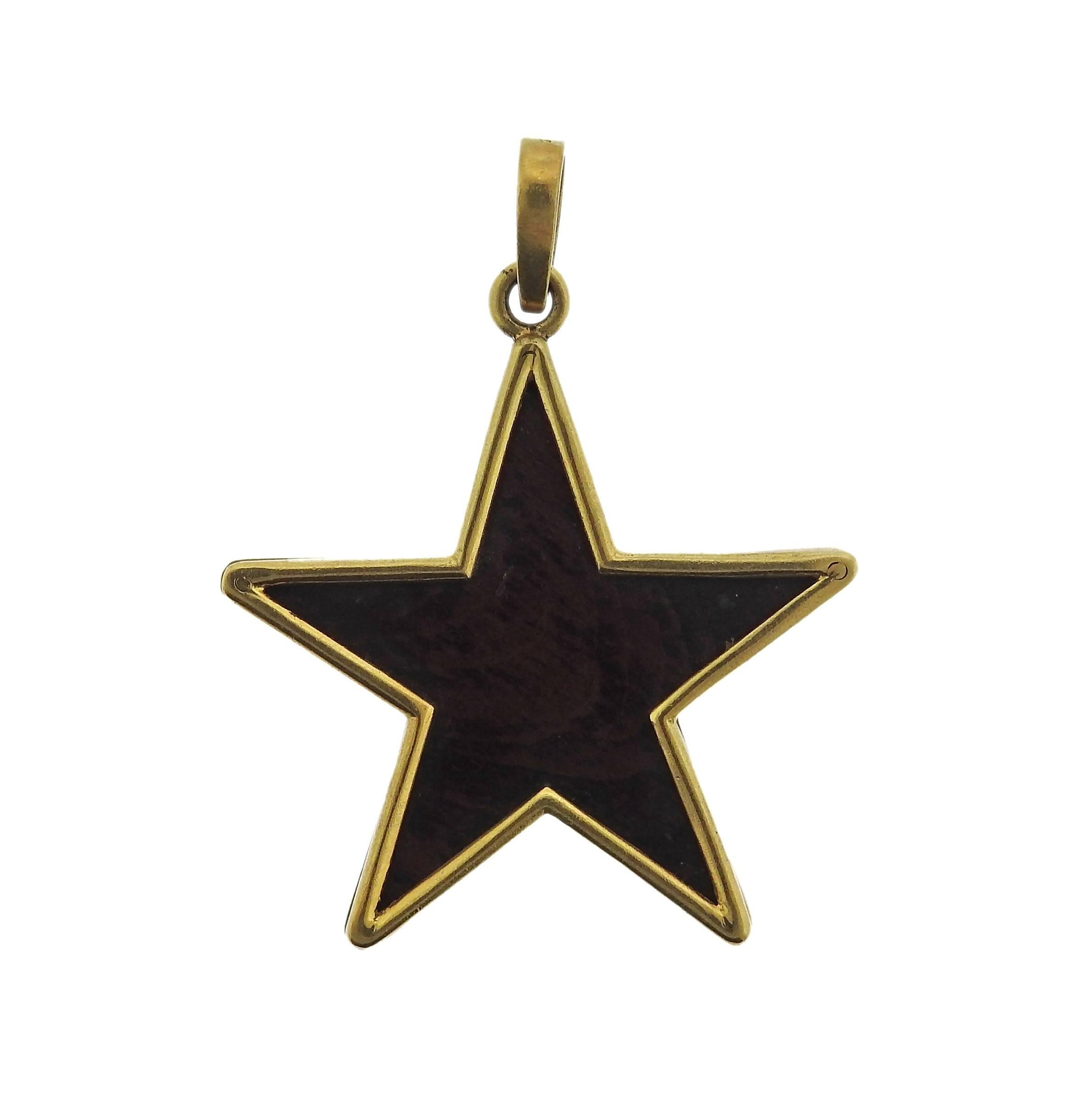 Ebony Wood Gold Star Pendant In Excellent Condition In Lambertville, NJ