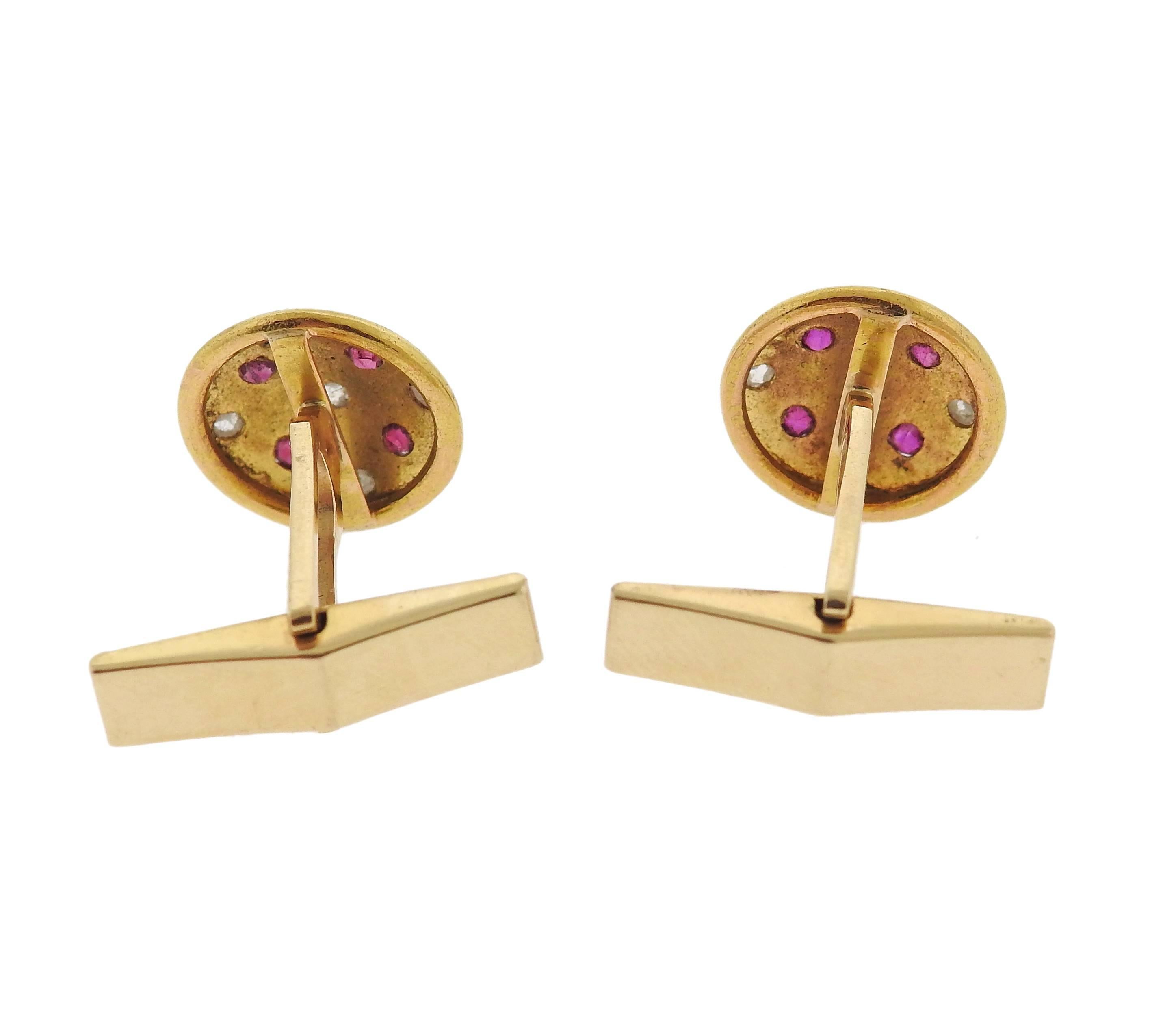 Antique Rose Cut Diamond Ruby Gold Cufflinks In Excellent Condition In Lambertville, NJ