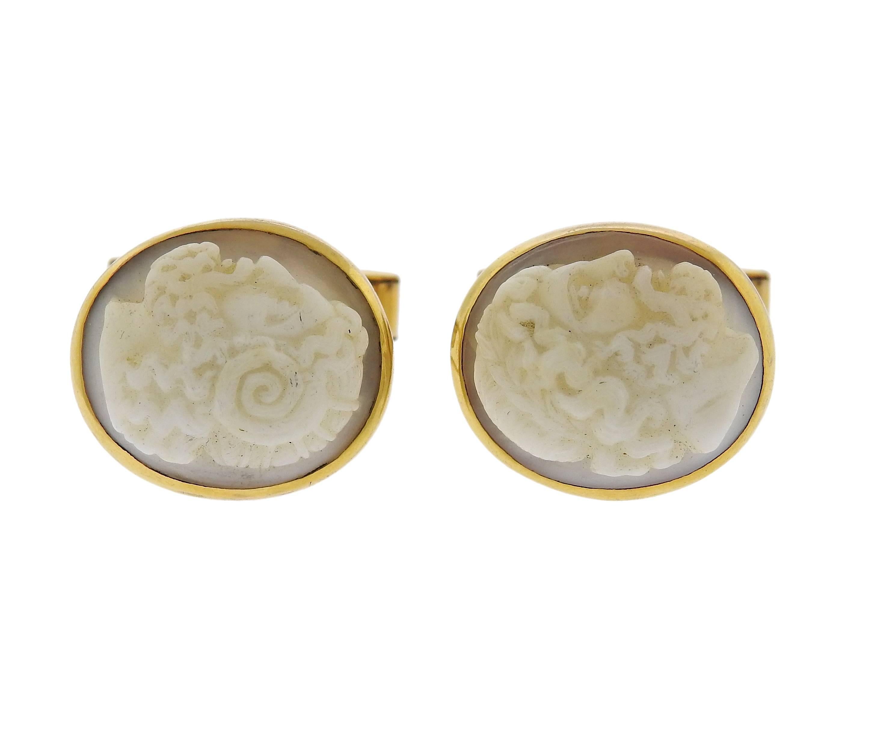 Pair of antique 14k gold cufflinks, set with hardstone cameos. Cufflink top - 20mm x 17mm, weigh 13.9 grams