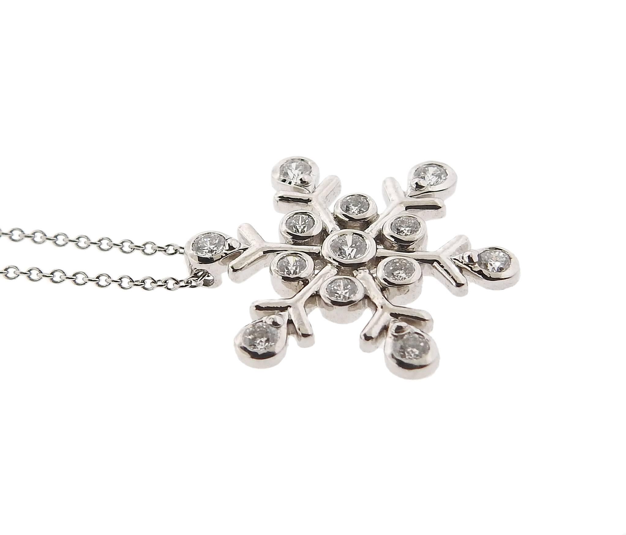 diamond snowflake necklace tiffany