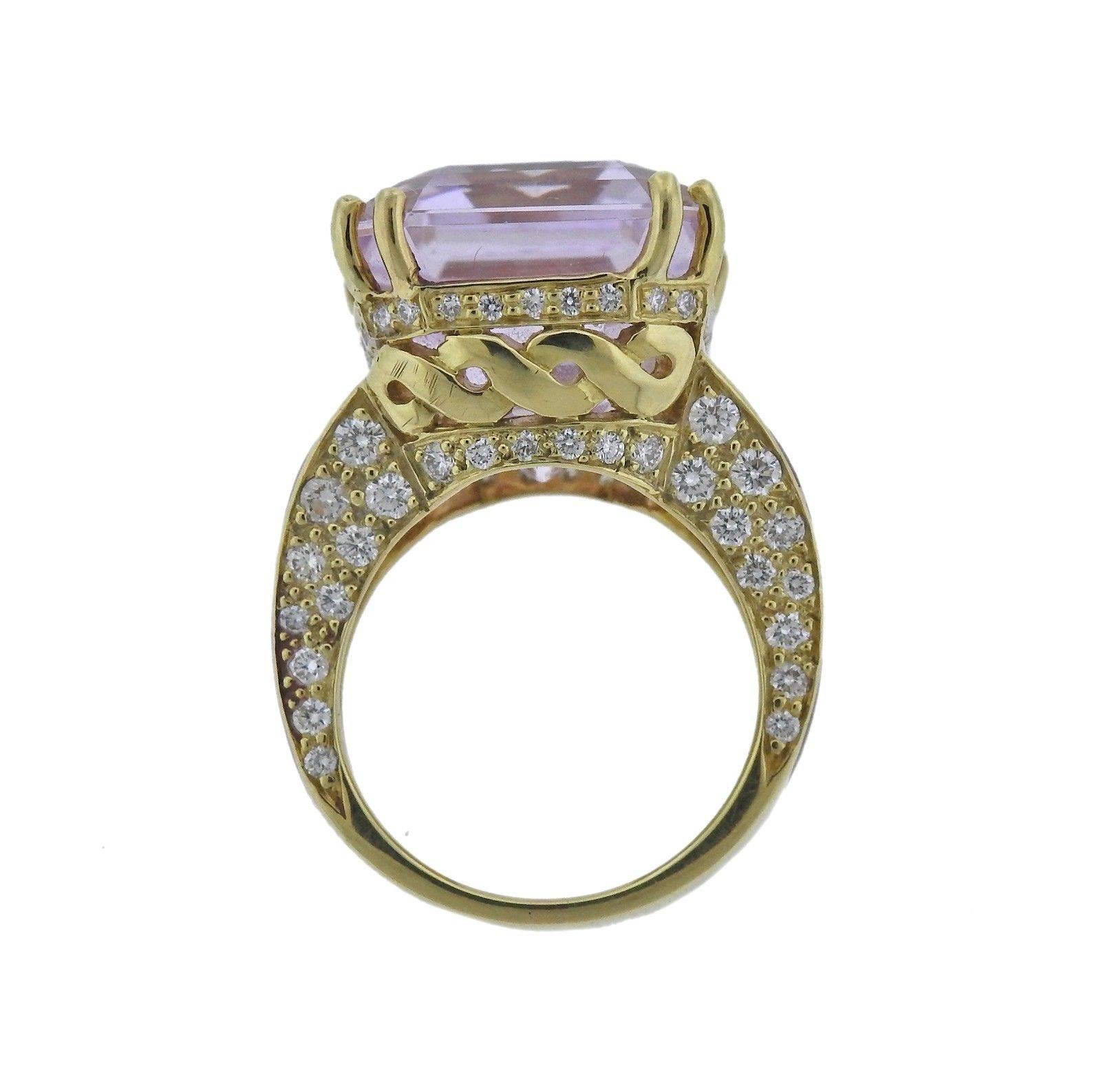 20 Carat Kunzite Diamond Mother-of-Pearl Gold Ring In Excellent Condition In Lambertville, NJ