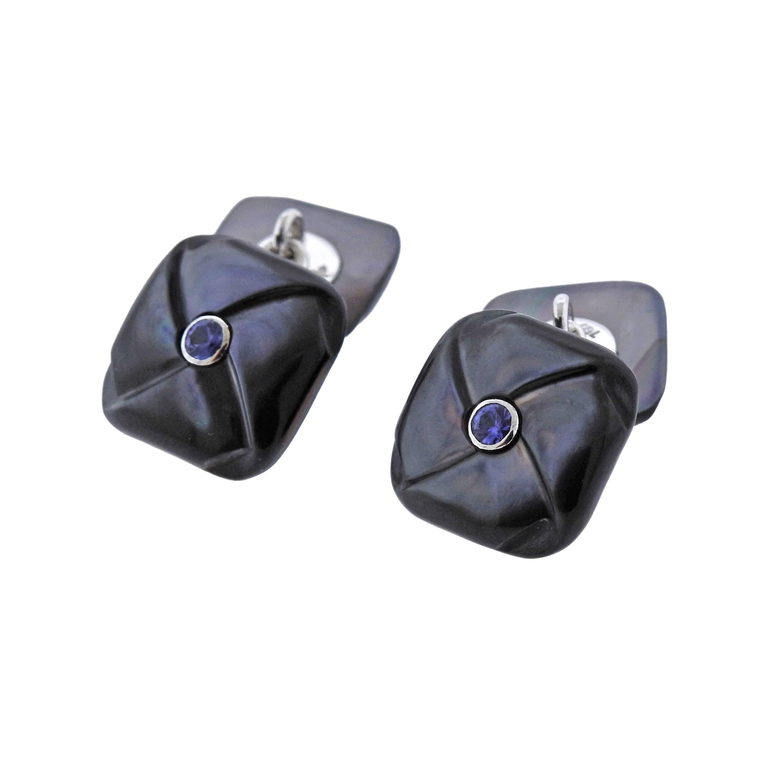 Trianon Mother-of-Pearl Iolite Gold Cufflinks