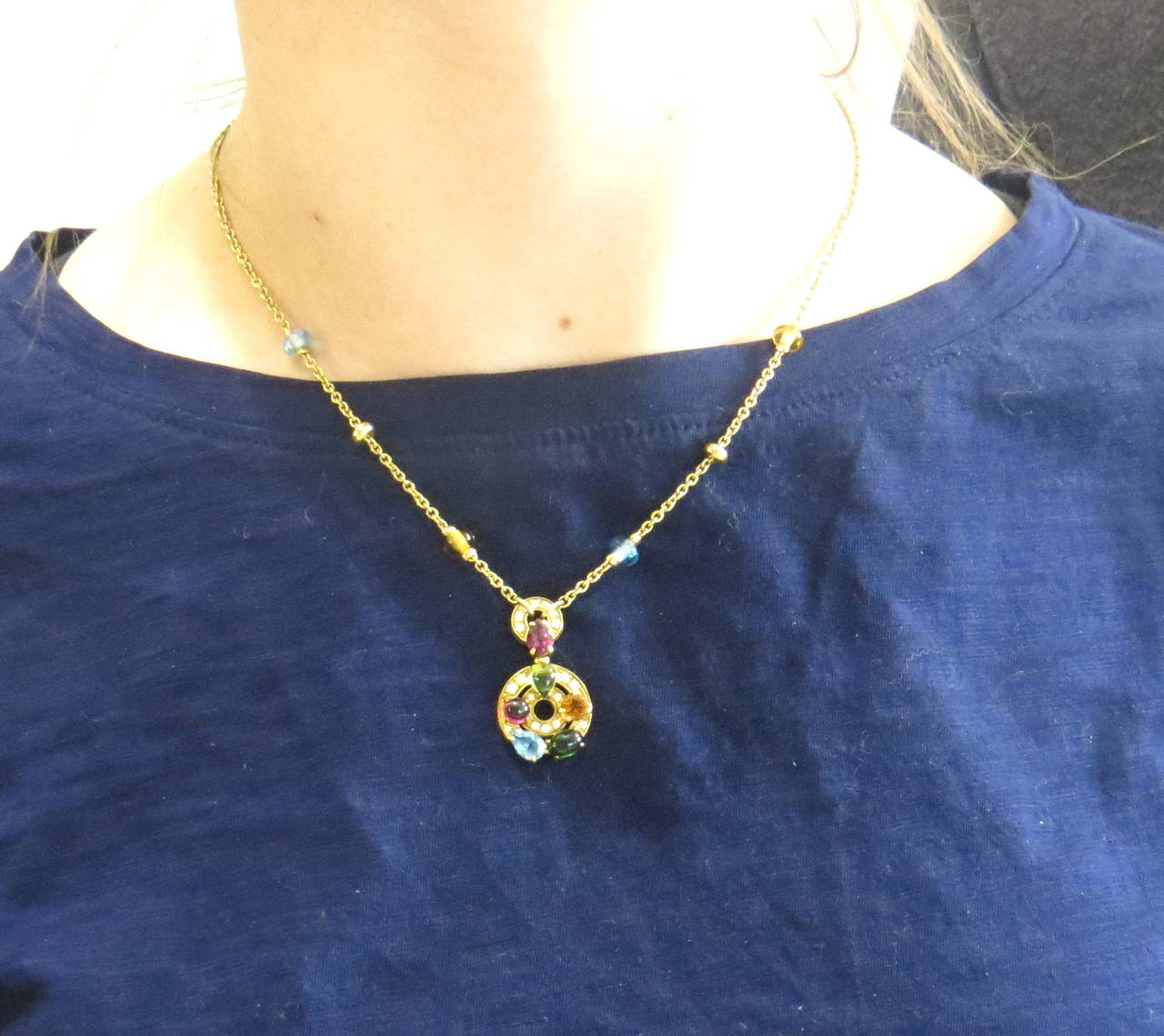 Bulgari Astrale Gem Set Diamond Gold Pendant Necklace In Excellent Condition In Lambertville, NJ