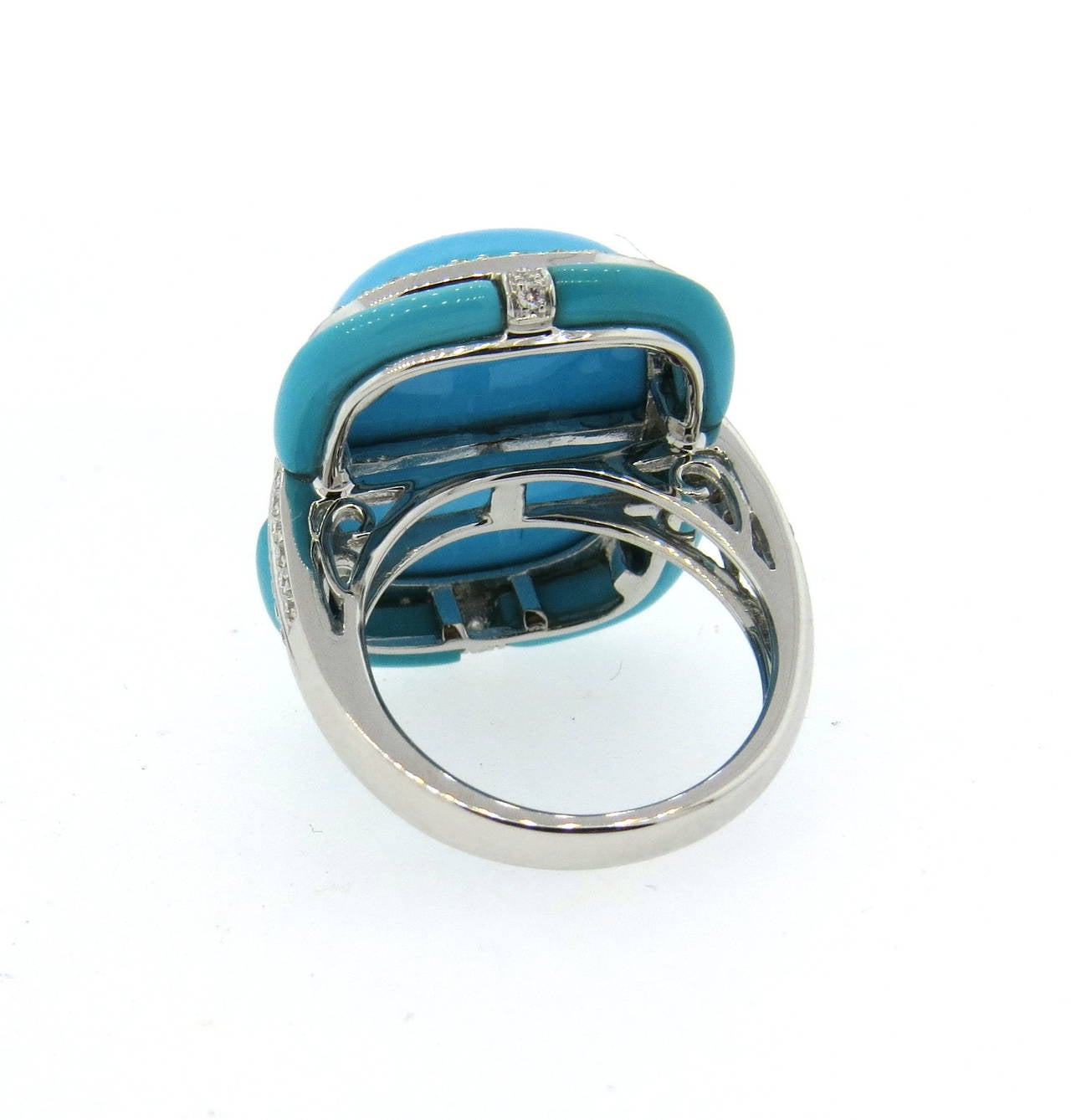 Beautiful Diamond Turquoise Gold Cocktail Ring In Excellent Condition In Lambertville, NJ