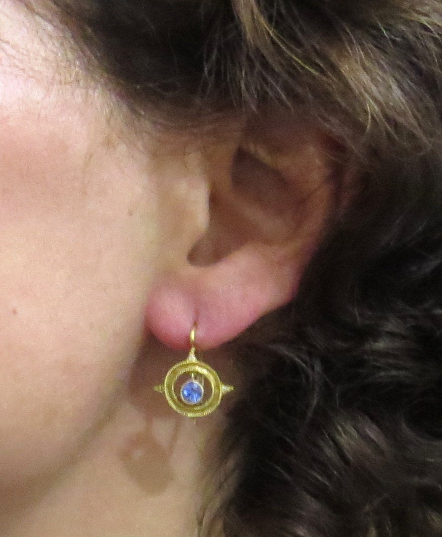 Cathy Waterman Sapphire Diamond Gold Earrings In Excellent Condition In Lambertville, NJ