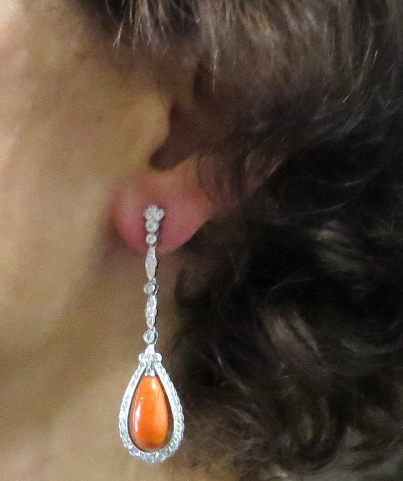 Coral Diamond Long Drop Gold Earrings In Excellent Condition In Lambertville, NJ