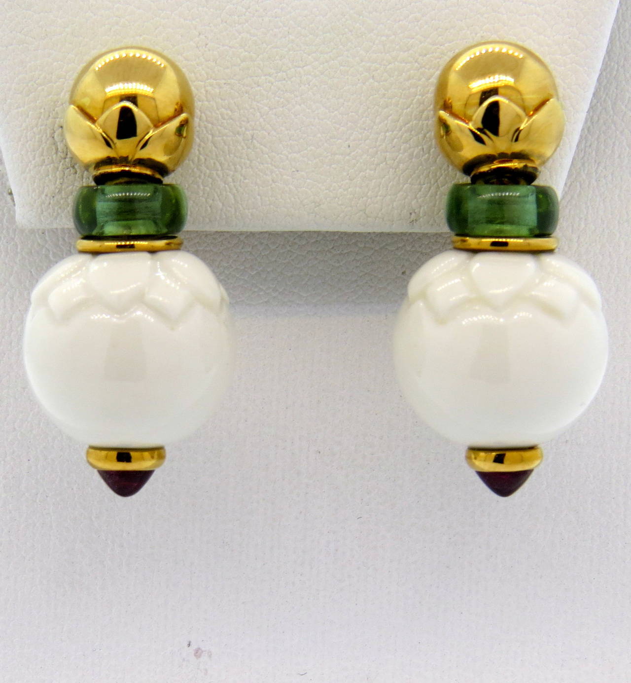 Bulgari Chandra Ceramic Tourmaline Gold Earrings In Excellent Condition In Lambertville, NJ