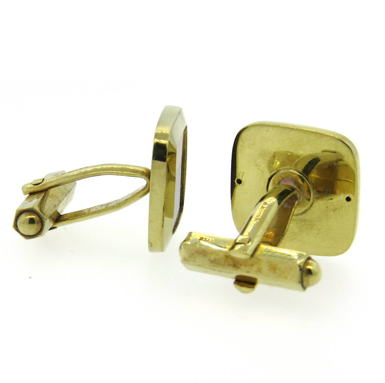 1960s English Gold Tiger's Eye Cufflinks In Excellent Condition In Lambertville, NJ