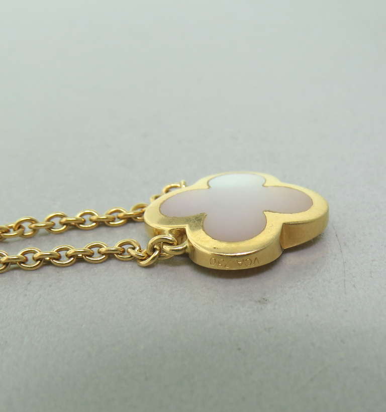 Van Cleef Arpels Alhambra Perlmutt Gold Anhänger Halskette Damen