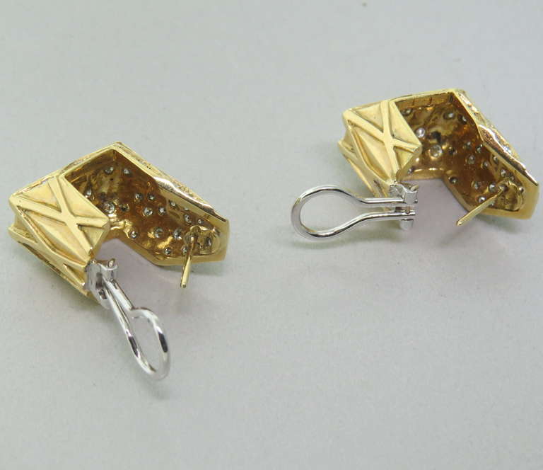 Demner Gold-Diamant-Ohrringe im Zustand „Hervorragend“ in Lambertville, NJ