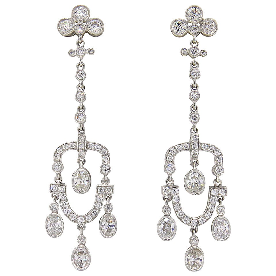 Beautiful Diamond Gold Chandelier Earrings at 1stDibs